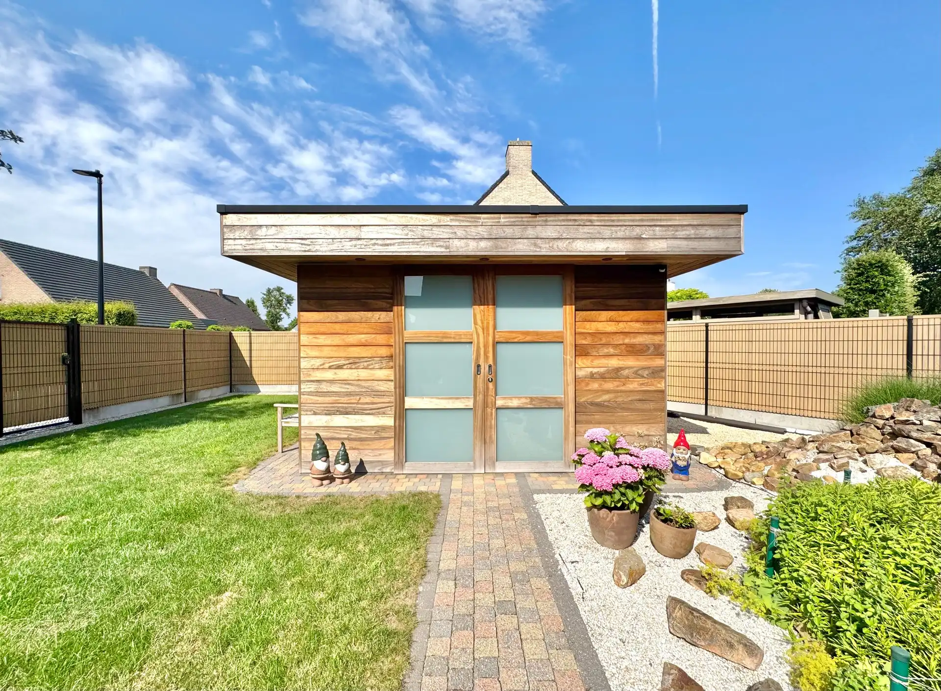 VRIJSTAANDE WONING | TUIN | GARAGE | CARPORT | 3 KAMERS | 600 M² foto 17