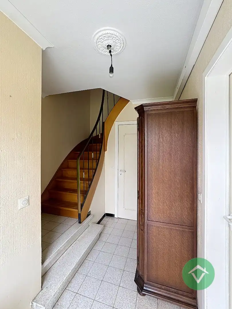 Woning met 3 slaapkamers en garage te Zedelgem foto 3