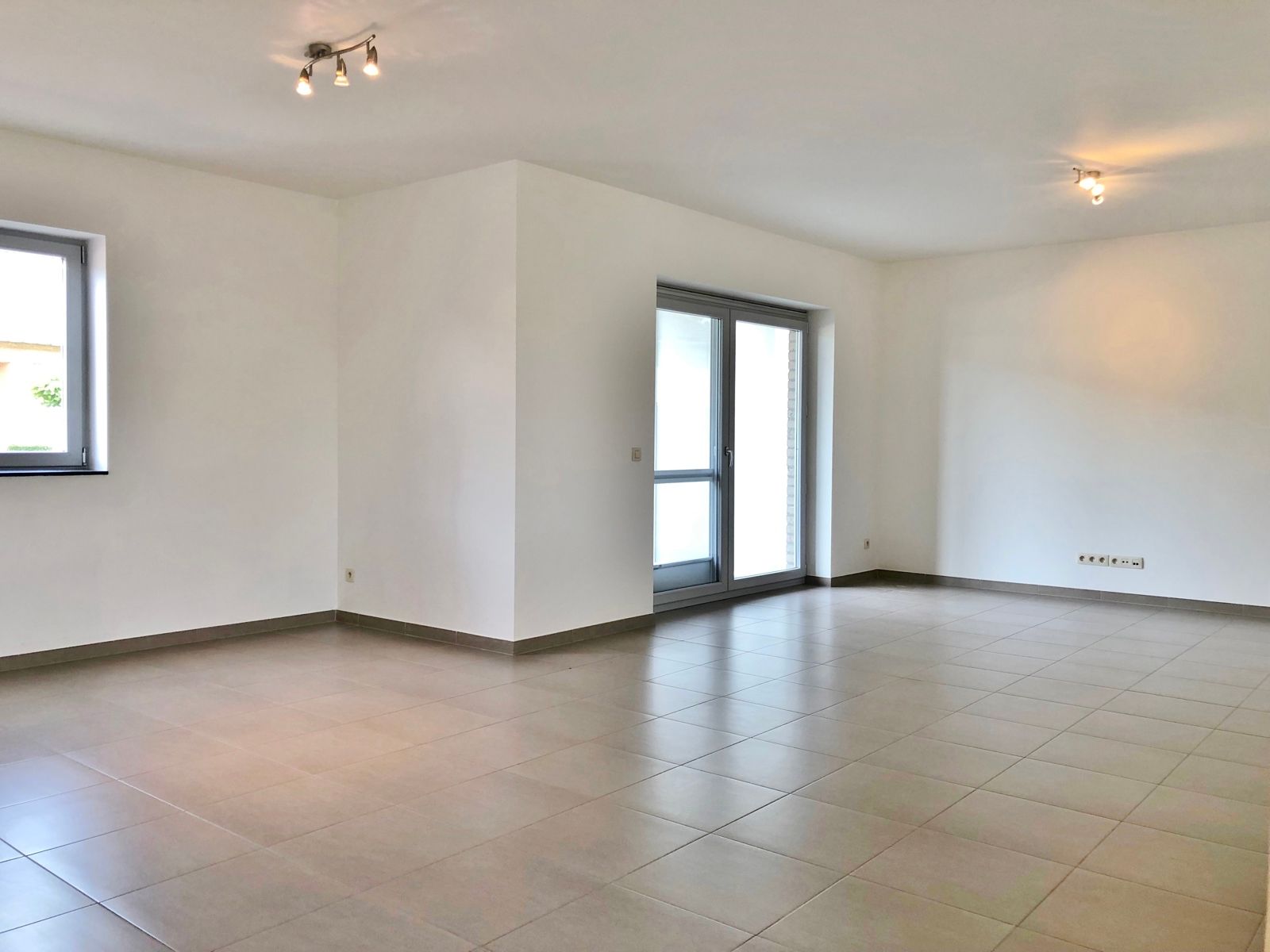 Appartement te huur foto 12