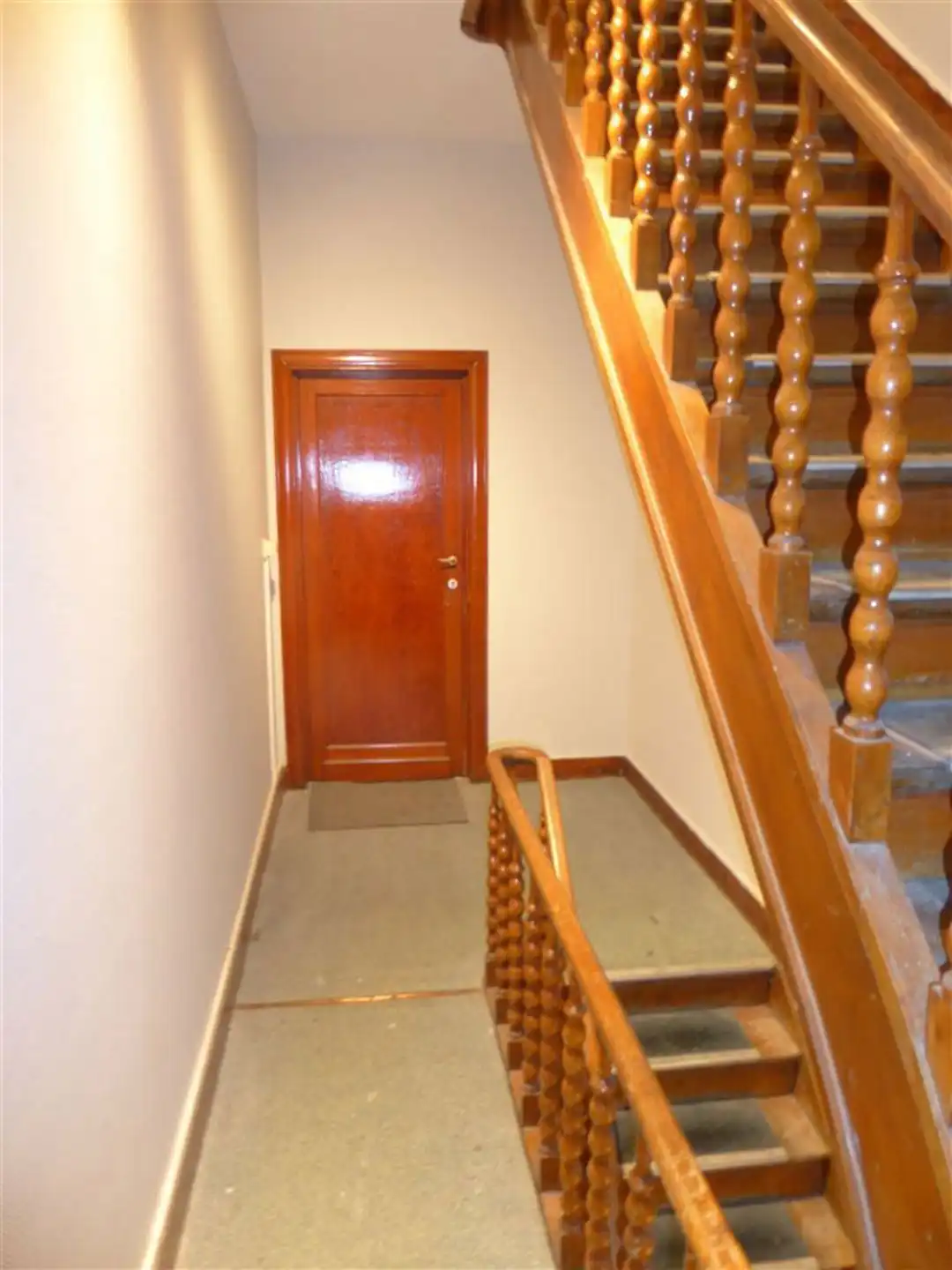 Appartement met 1 slaapkamer + bureau foto 8