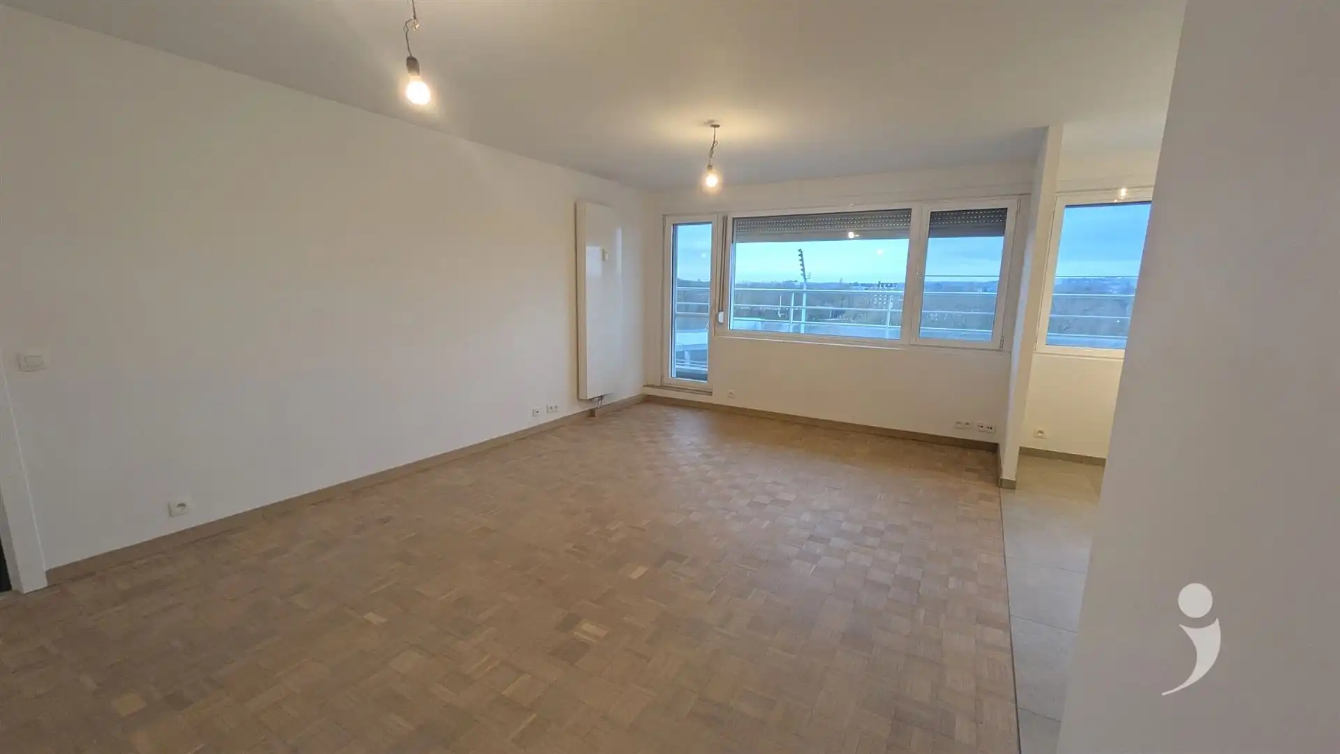 2 slaapkamer appartement met prachtig vergezicht foto 2