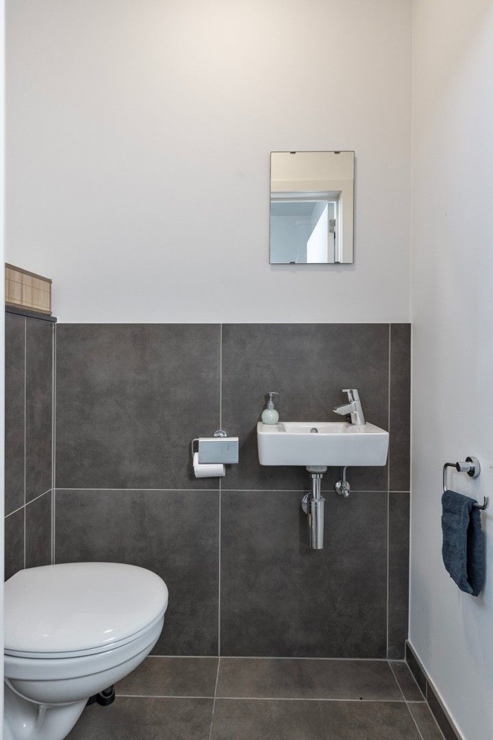 Energiezuinige, hoogwaardig afgewerkte landelijke woning in een rustige omgeving foto 16
