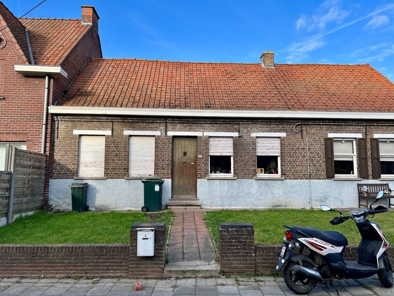 Volledig te renoveren woning! foto 2