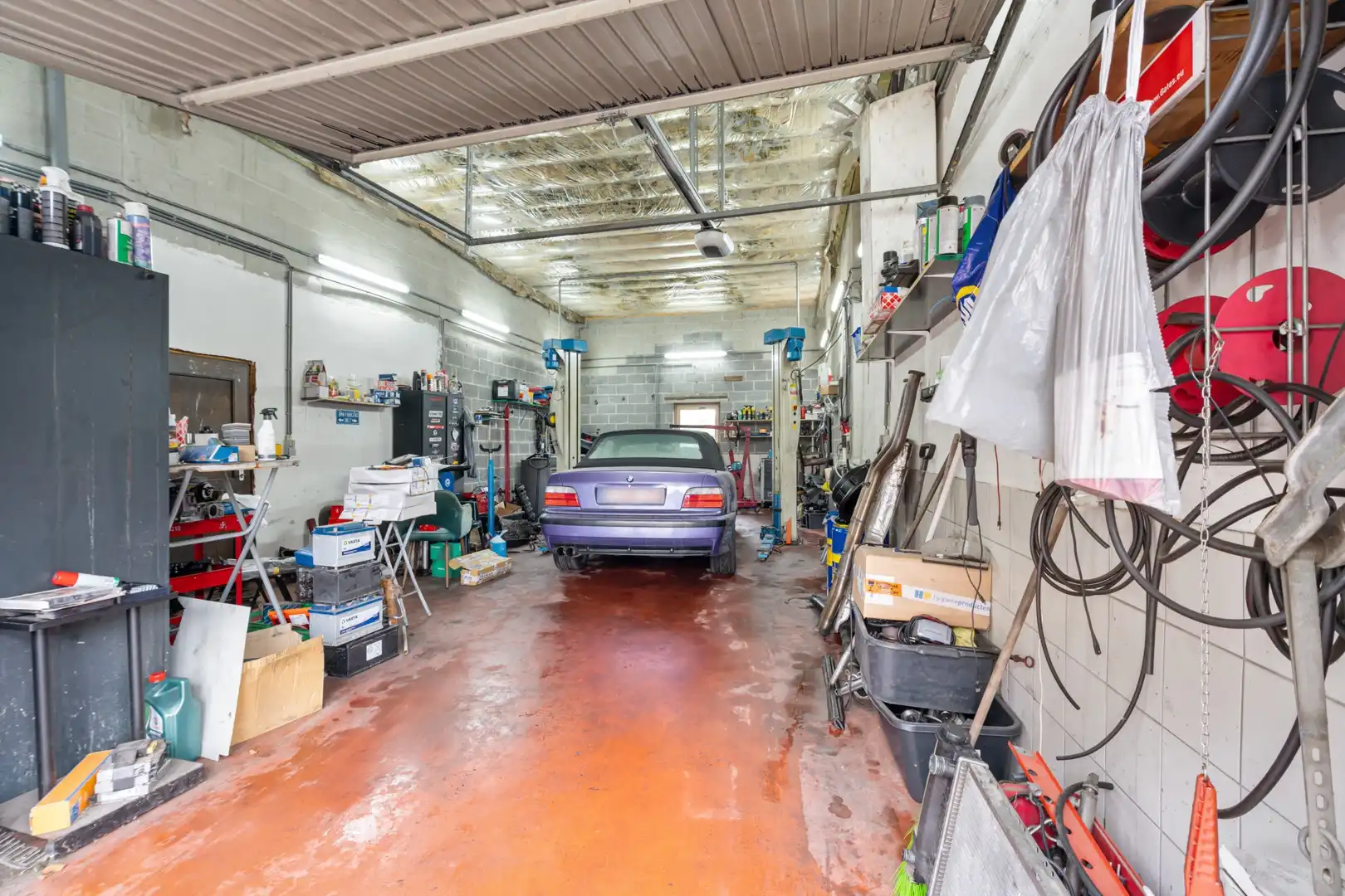 Instapklare halfopen bebouwing met 3 slaapkamers en ruime garage/werkplaats op centrale ligging foto 15
