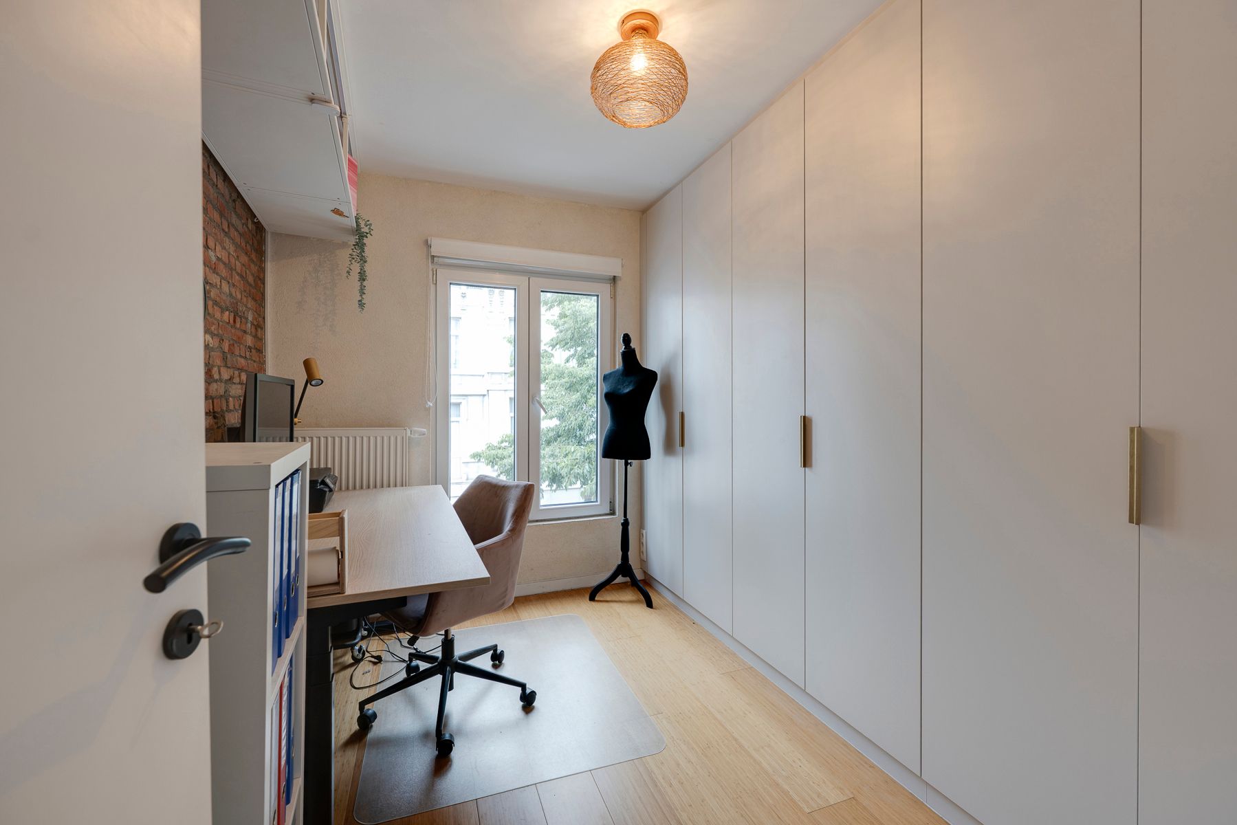 Charmant appartement in bruisende Brederodebuurt foto 8