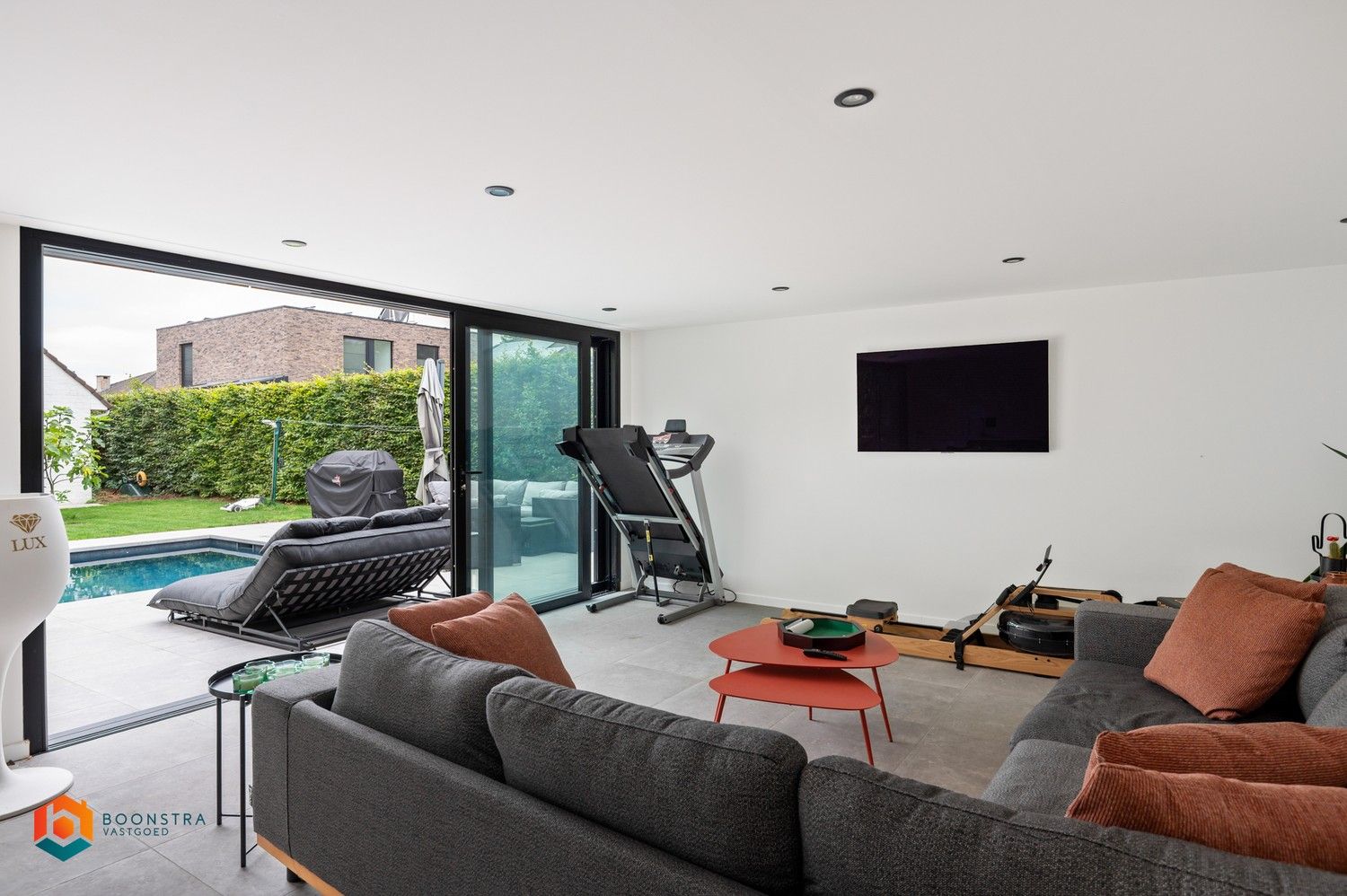 Charmante villa met 2 slpkrs, zwembad en poolhouse op 735 m² te Koningshooikt foto 13