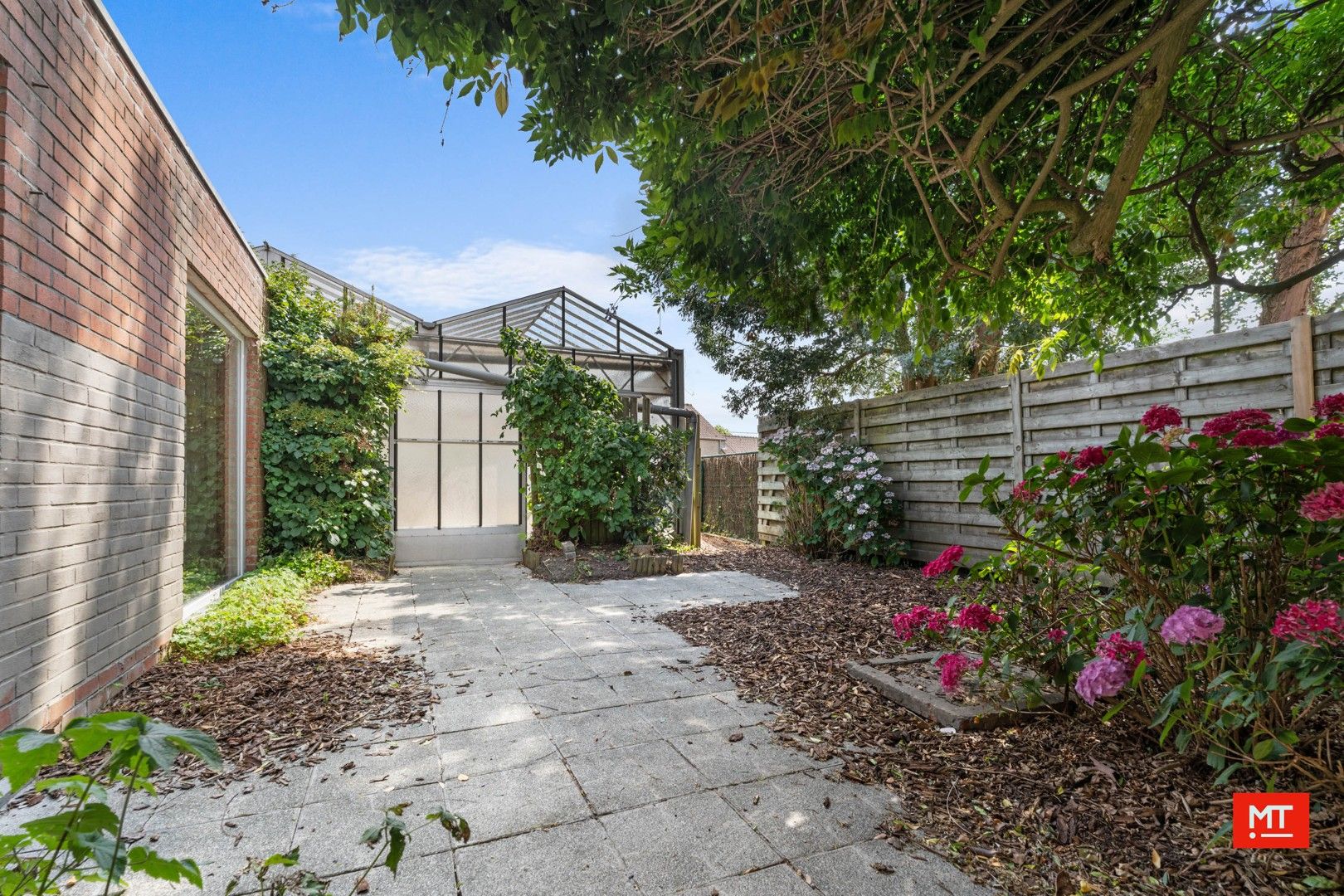 Huis met atelier te koop in Beselare foto 23