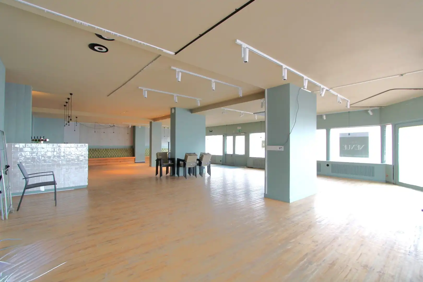 HOEK horecapand op de Zeedijk 659 met Lichttorenplein foto 4