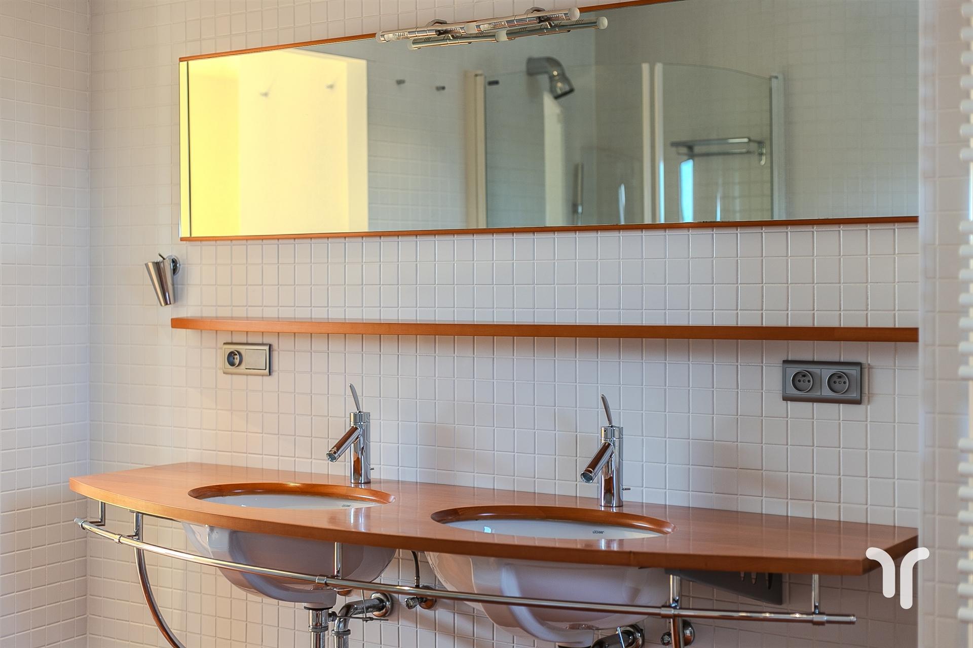 Luxueus afgewerkt penthouse – duplexappartement foto 13