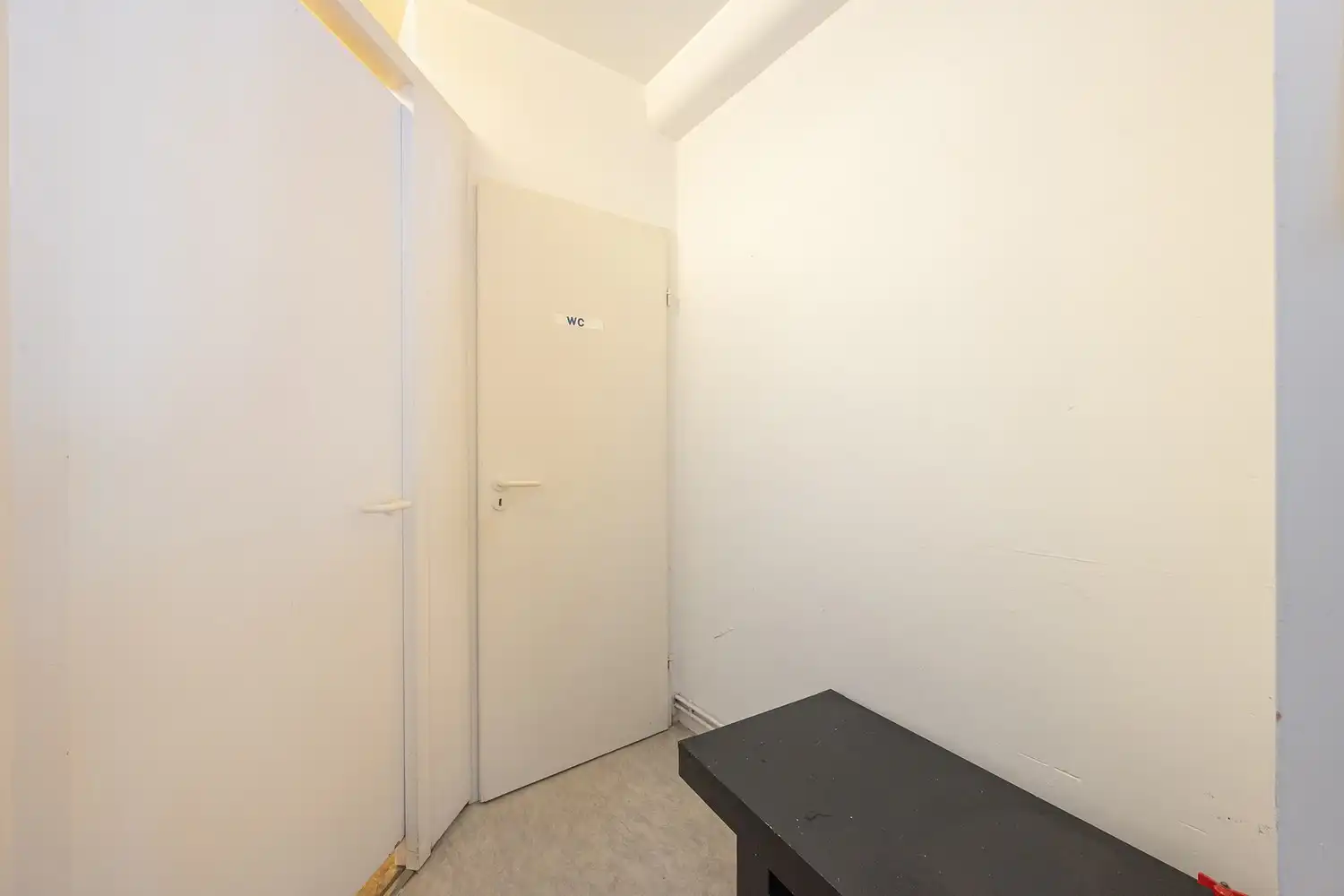 Commercieel handelspand van 90 m² op toplocatie in Borgerhout foto 12
