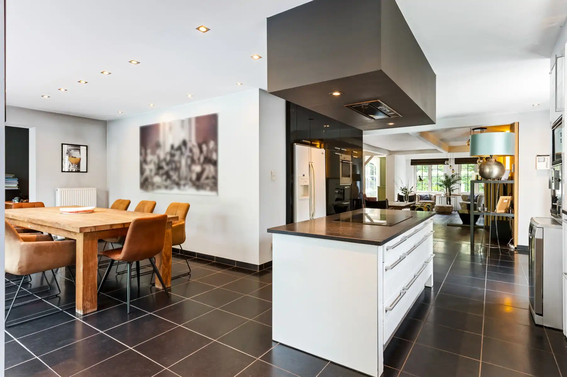 IN OPTIE !! Charmante en ruime villa met zwembad foto 11