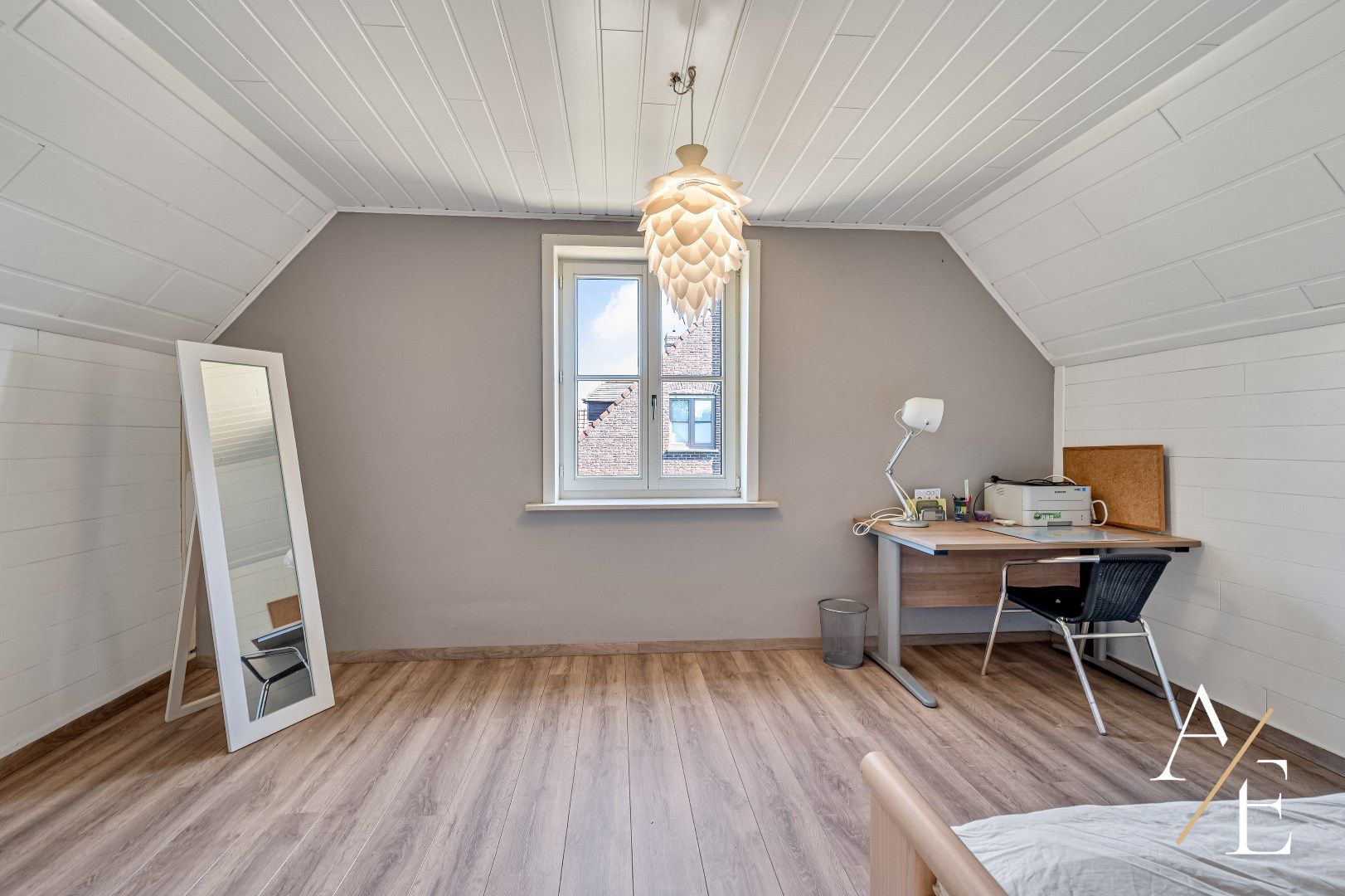 Instapklare open bebouwing met 3 slaapkamers en 2 badkamers foto 12