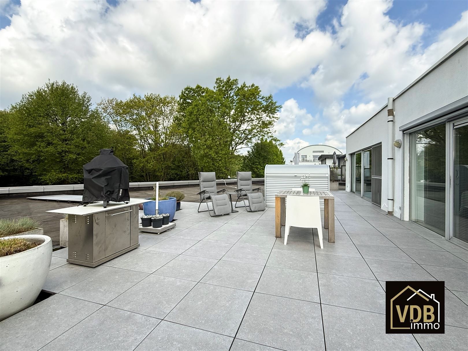 Penthouse zeer goed afgewerkt foto 23