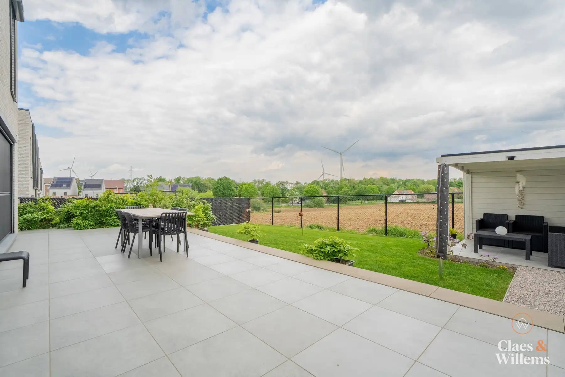 Prachtige recente woning op ideale locatie te Halle foto 2