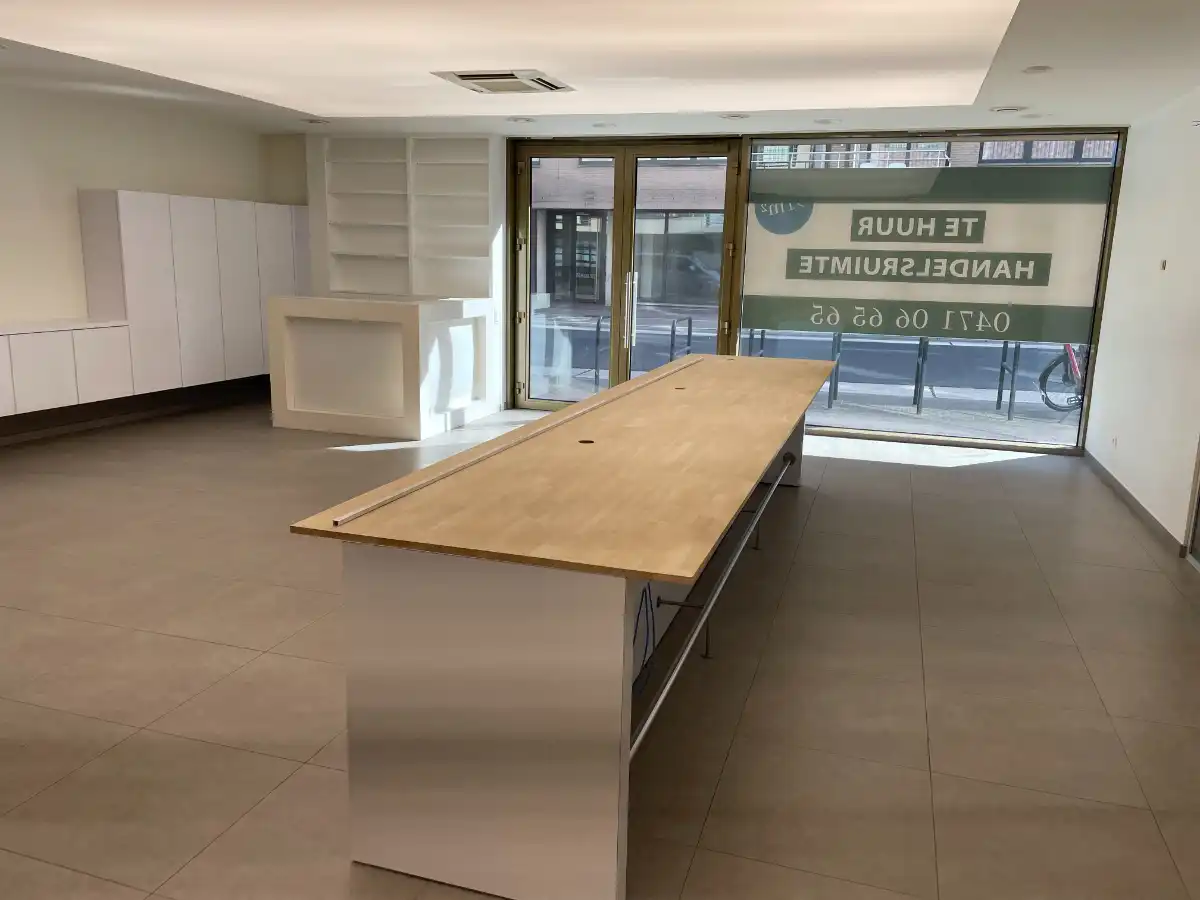 91m2 KANTOOR / PRAKTIJKRUIMTE foto 12