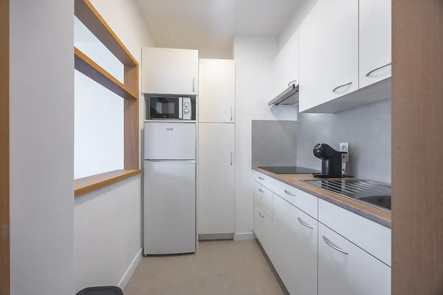 Prachtig gerenoveerde studio te koop in Middelkerke, op slechts enkele stappen van de zee foto 9