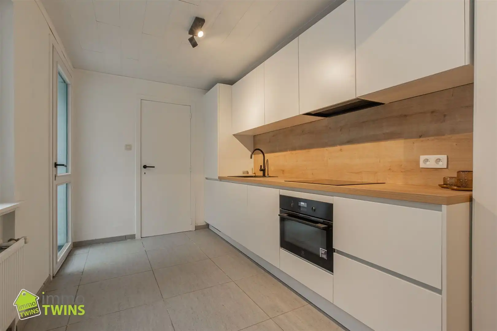 Instapklare woning te Sint Niklaas  foto 6