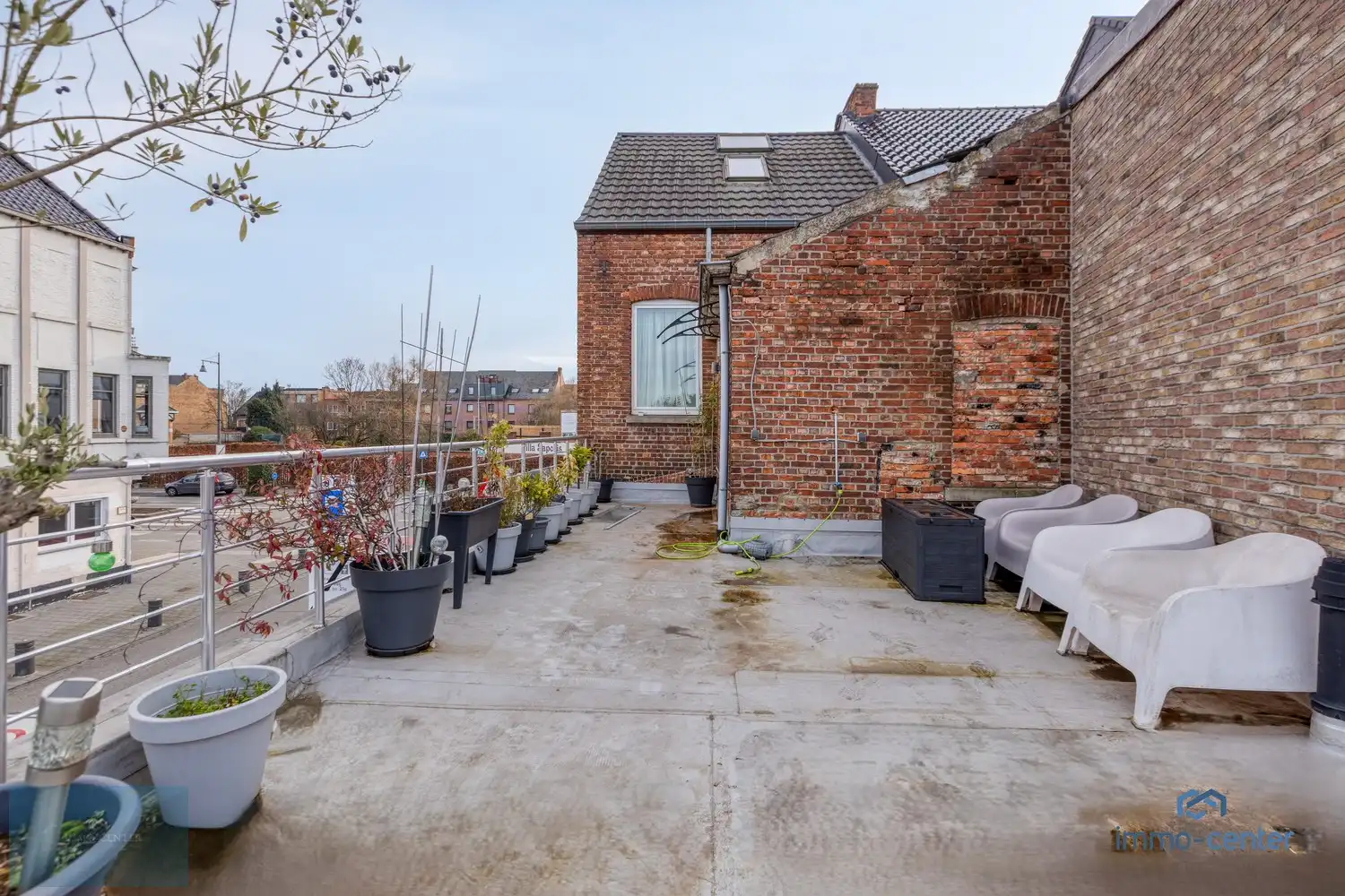 🏡 Instapklare ruime woning met 4 slaapkamers, 2 badkamers foto 28