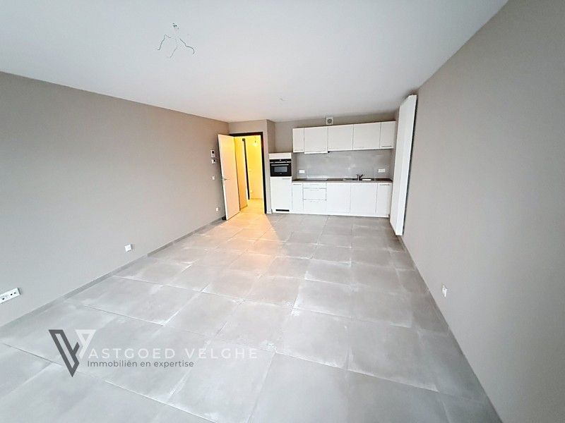 Gelijkvloers appartement met 2 slaapkamers en 2 terrassen gelegen in het centrum van Mechelen-aan-de-Maas foto 2
