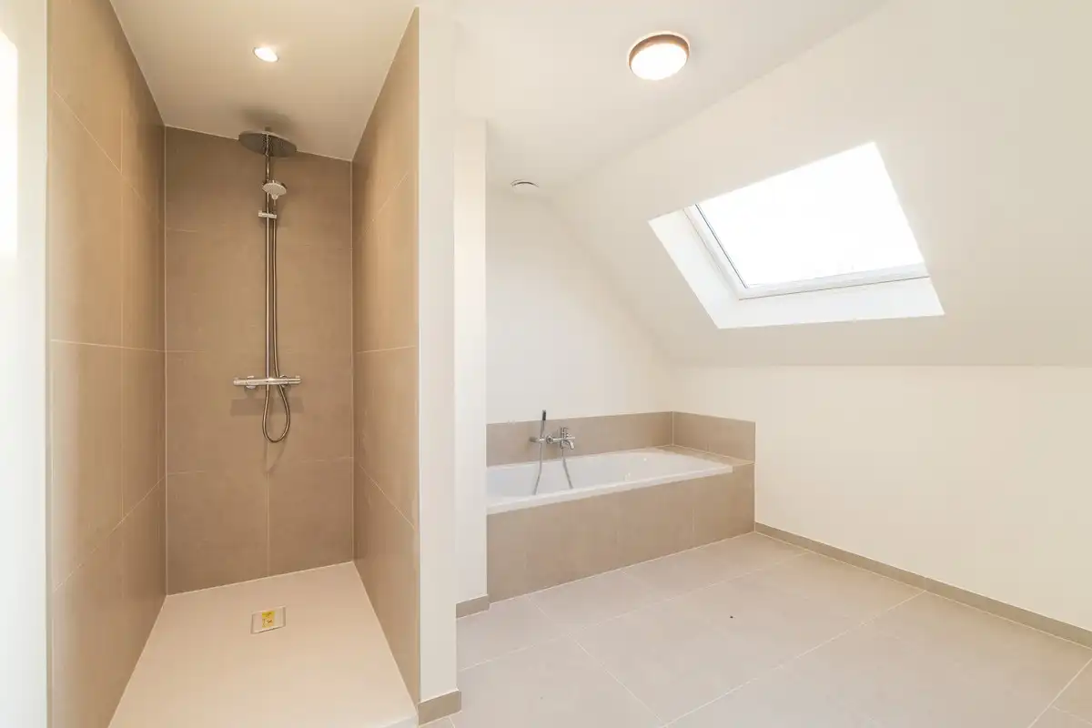 2 nouvelles maisons avec garage à Saint-Léger foto 9