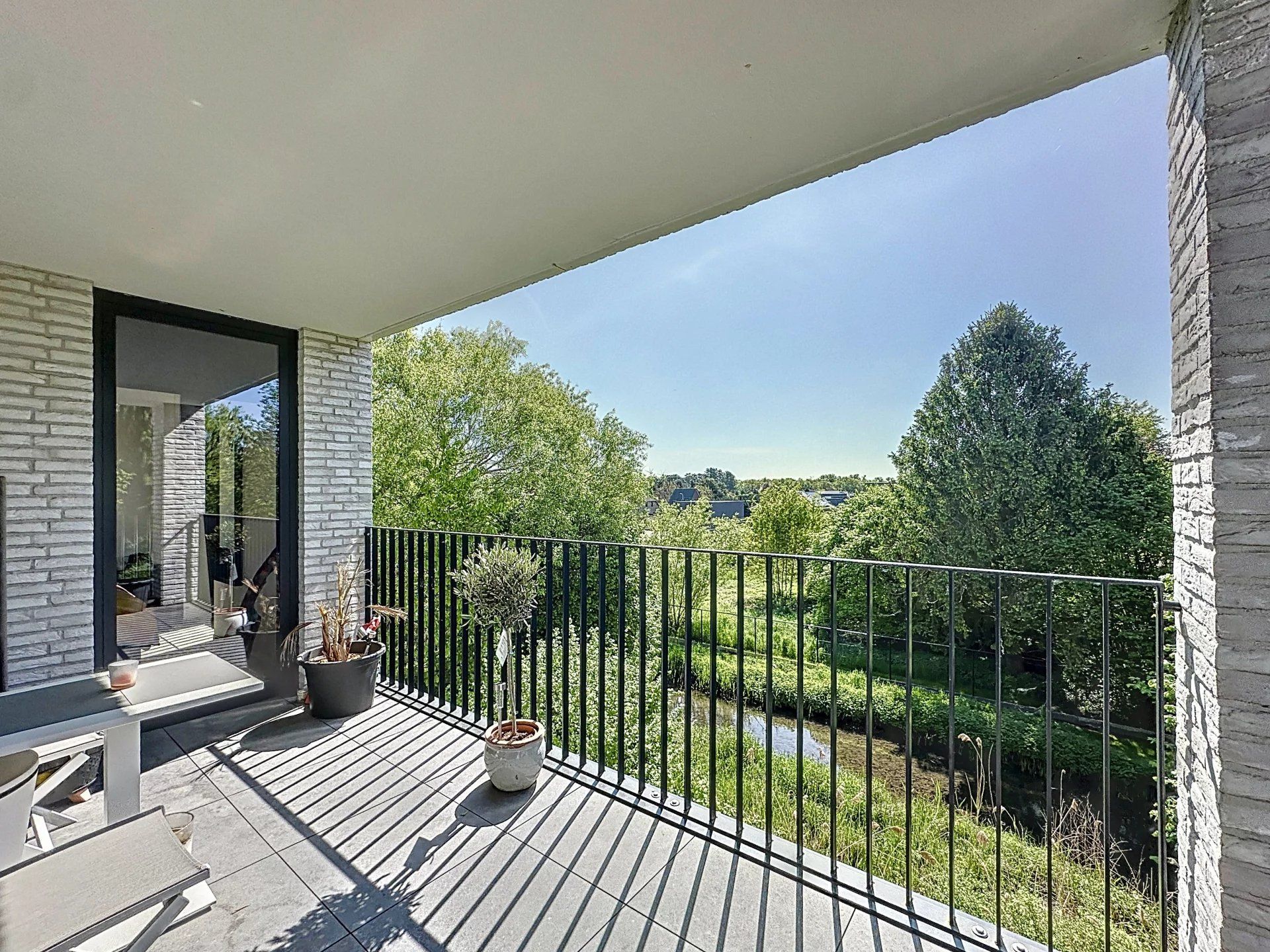 Modern dakappartement met 2 terrassen, prachtig uitzicht en luxueuze afwerking. foto 24