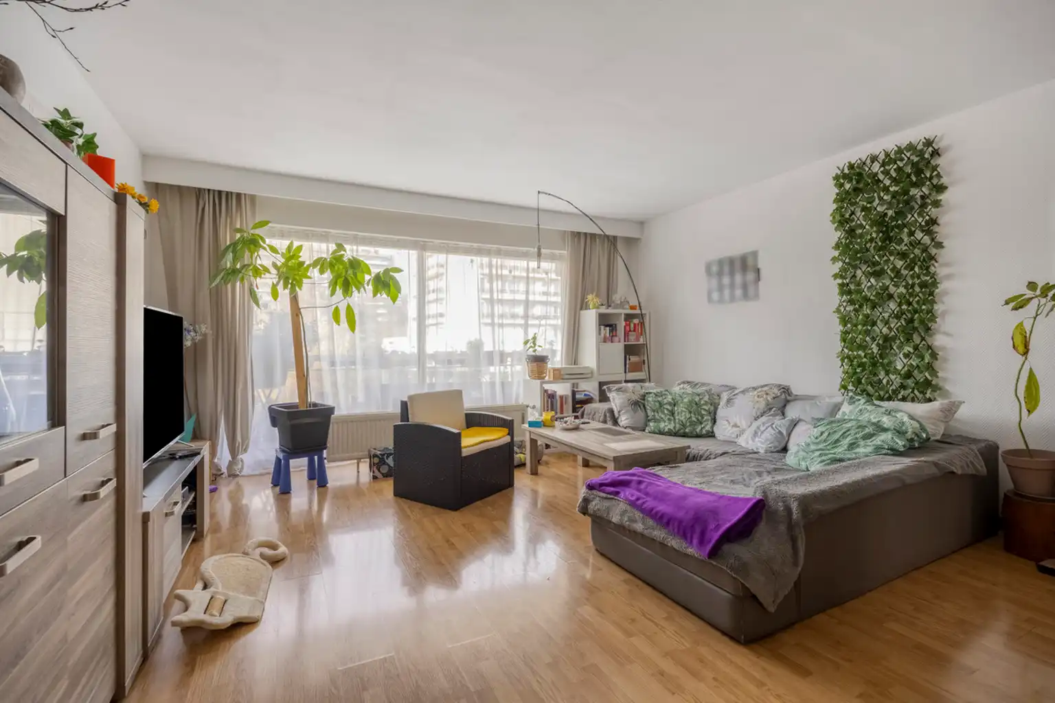 Instapklaar appartement van 103 m² met terras foto 5