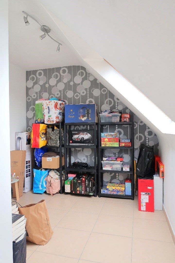 Opbrengsteigendom met 3 appartementen en 3 garageboxen. Ideale investering! foto 21