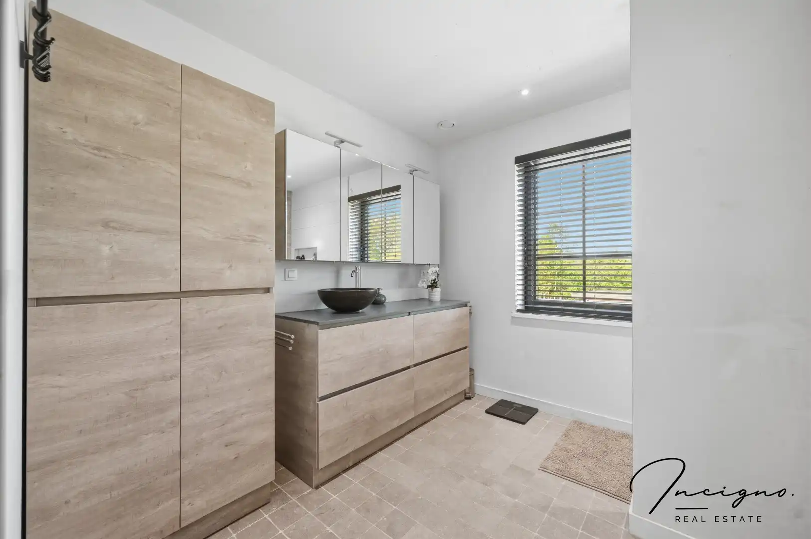 Recente stijlvolle BEN woning op een perceel van +- 15a foto 16