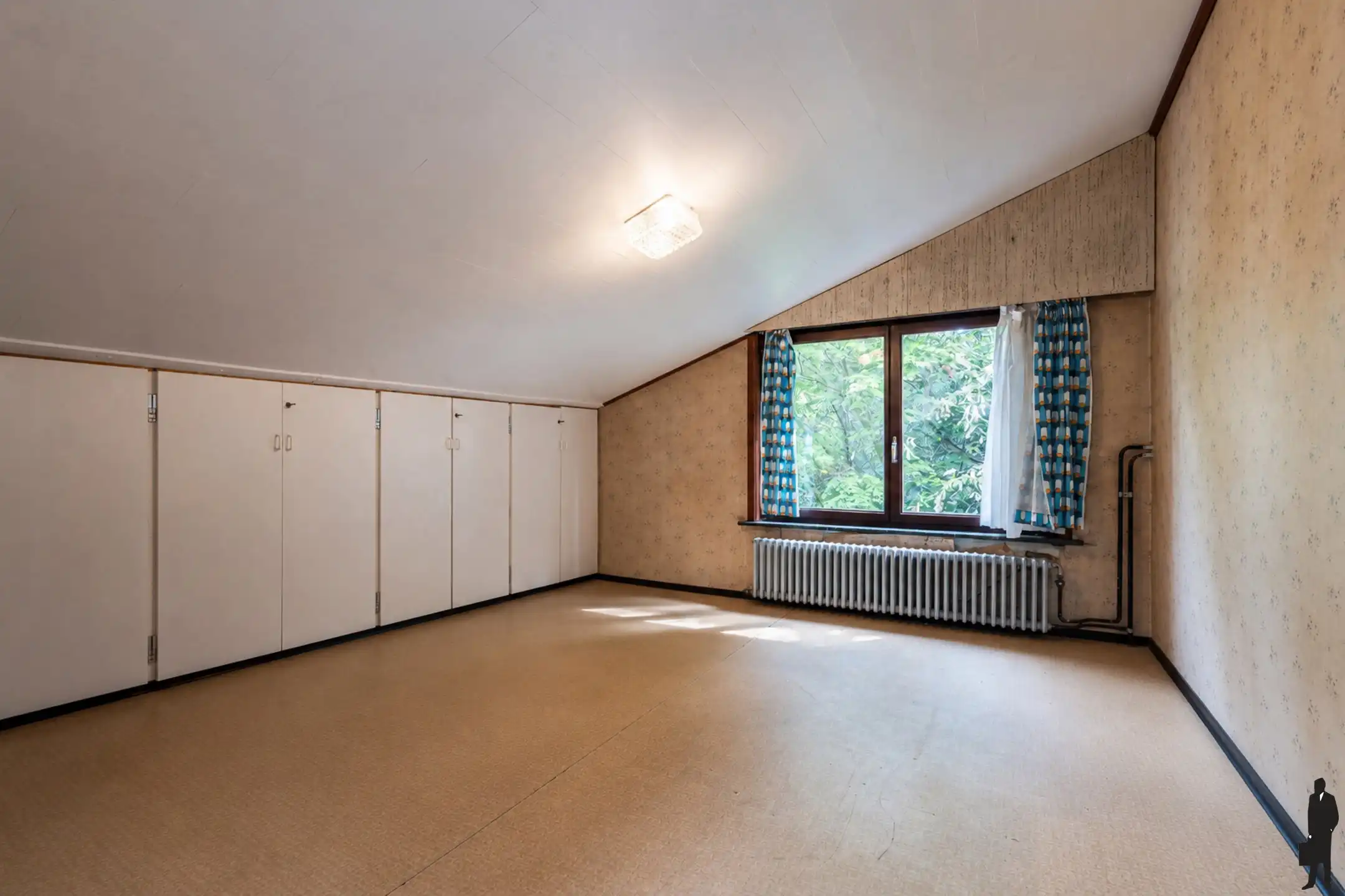 Karaktervolle jaren '70 split-levelvilla op ca. 2.236 m² foto 14