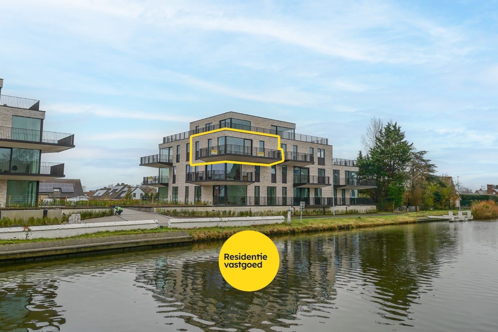 Nieuwbouw appartement met 2 slaapkamers te huur in Oudenburg  foto {{pictureIndex}}