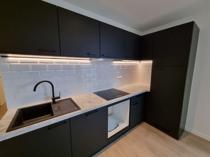 Modern appartement met 2 slaapkamers en zonnig terras foto 9