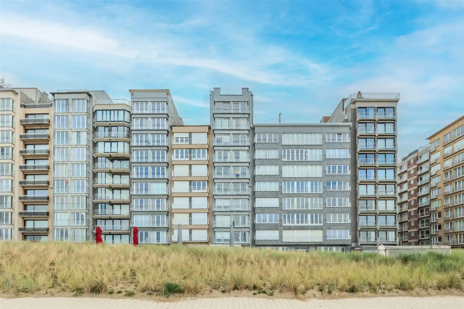 appartement met frontaal zeezicht foto 14