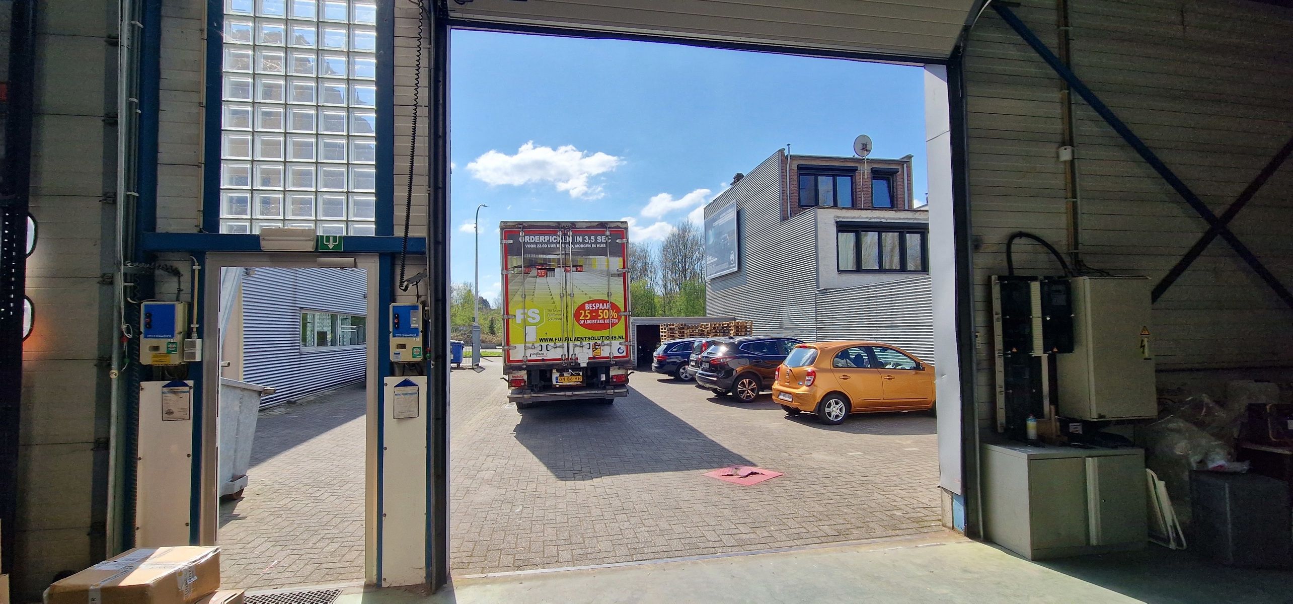 Grote magazijnruimte/atelier met kantoor te koop in Deurne  foto 129
