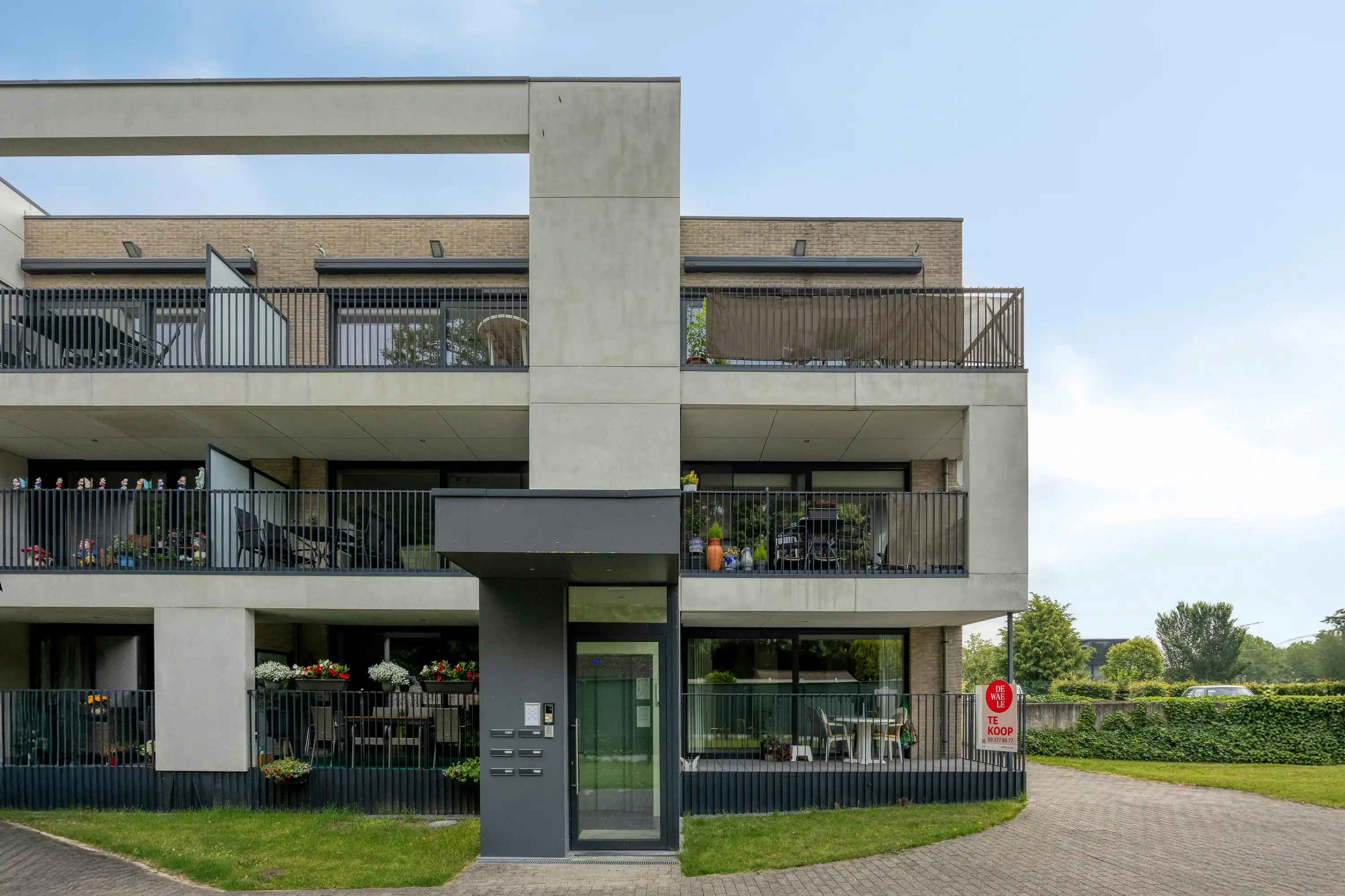 Gelijkvloers appartement met 2 slaapkamers te koop in Bassevelde foto 7