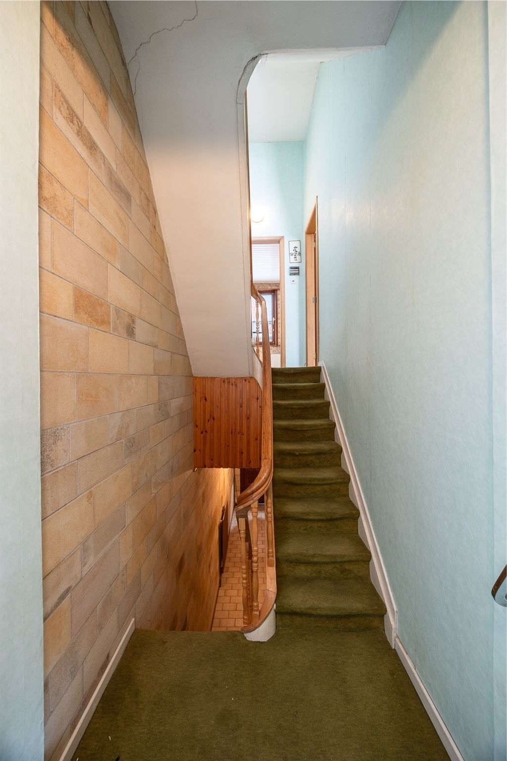 Ruime stadswoning met gezellige stadskoer foto 16