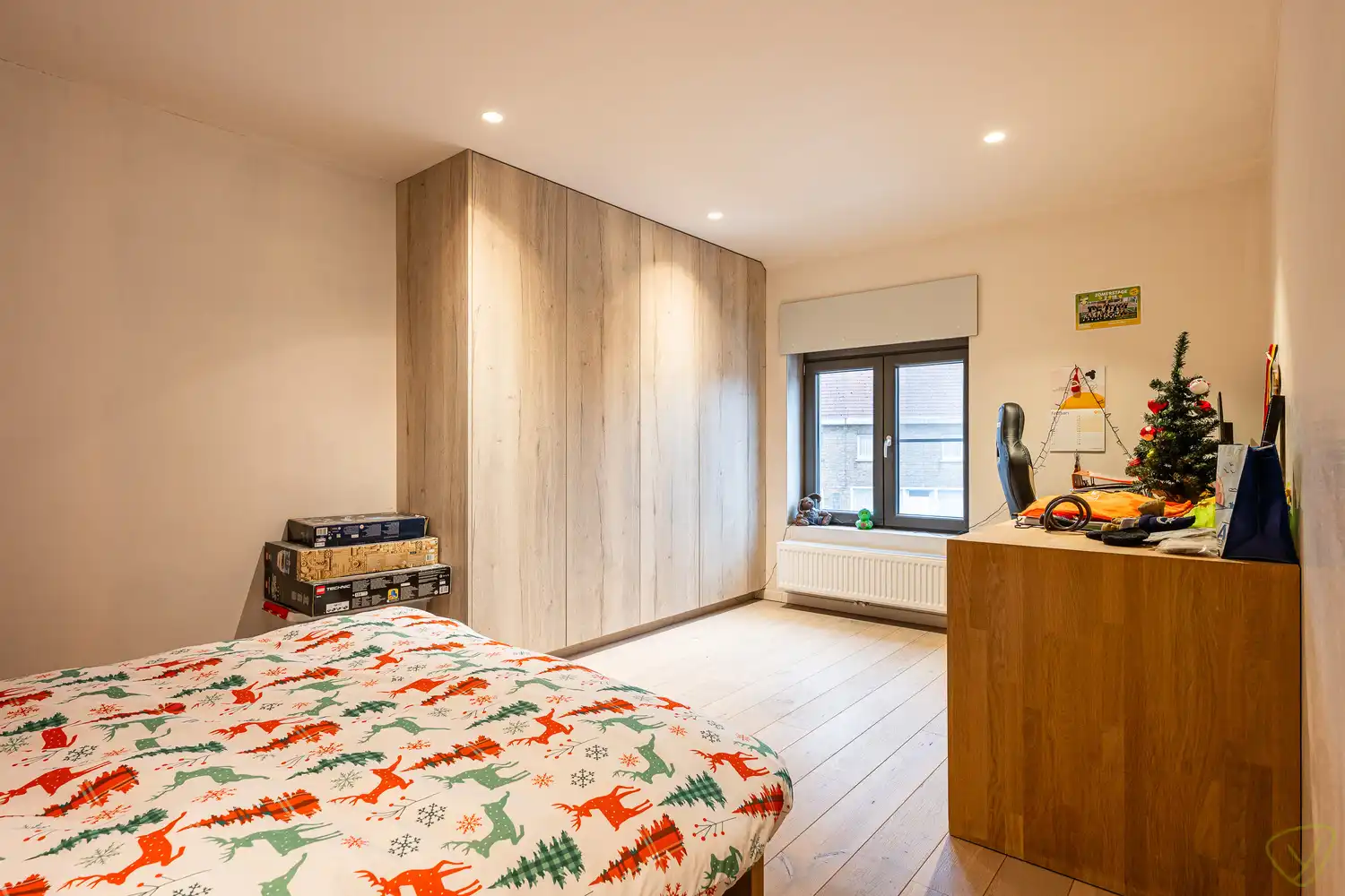 Ruime woning langsheen de Nekke te Zomergem. foto 14