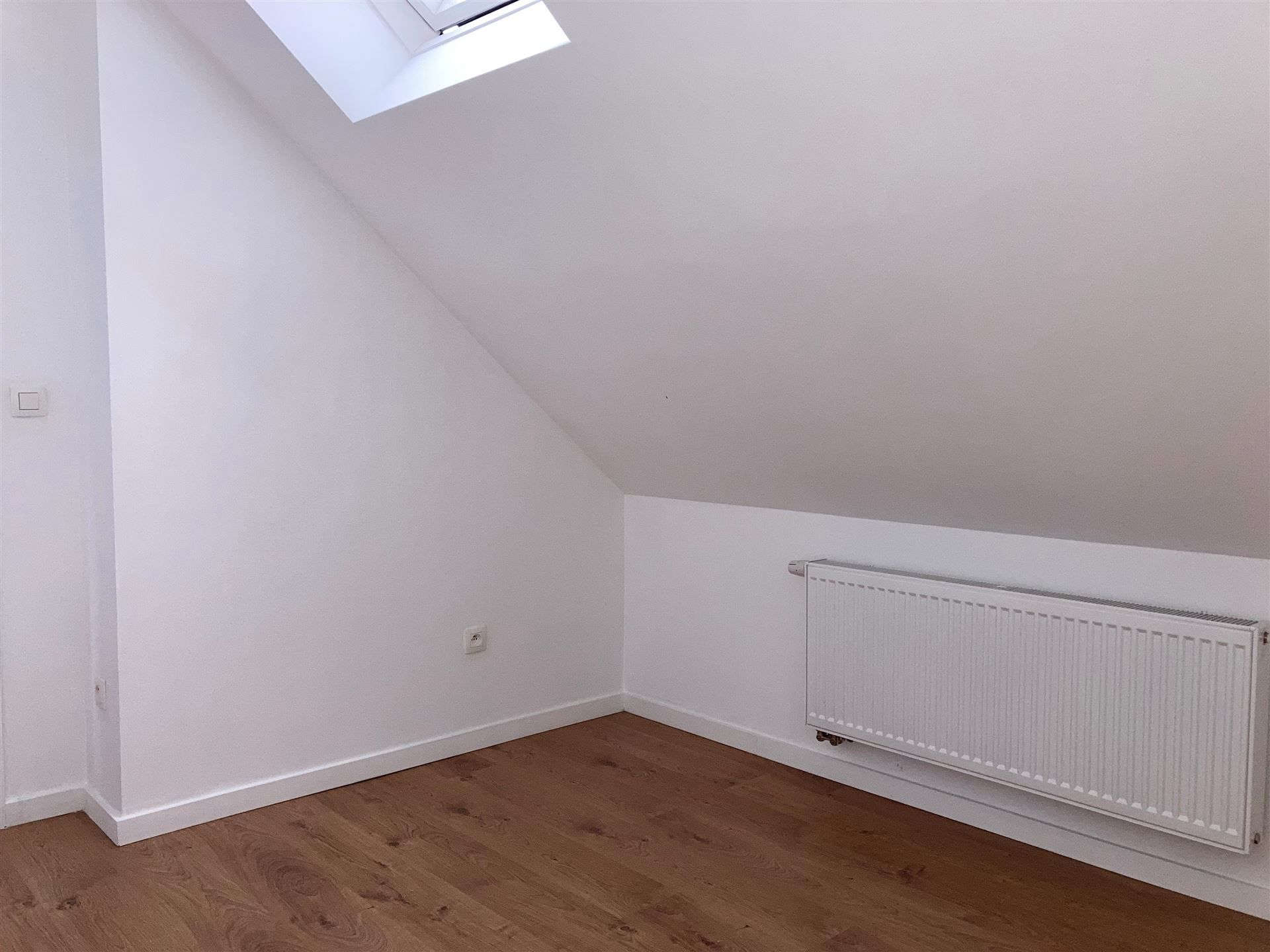 Prachtig volledig gerenoveerd appartement met 2 SK in hartje Brussel.  foto 11