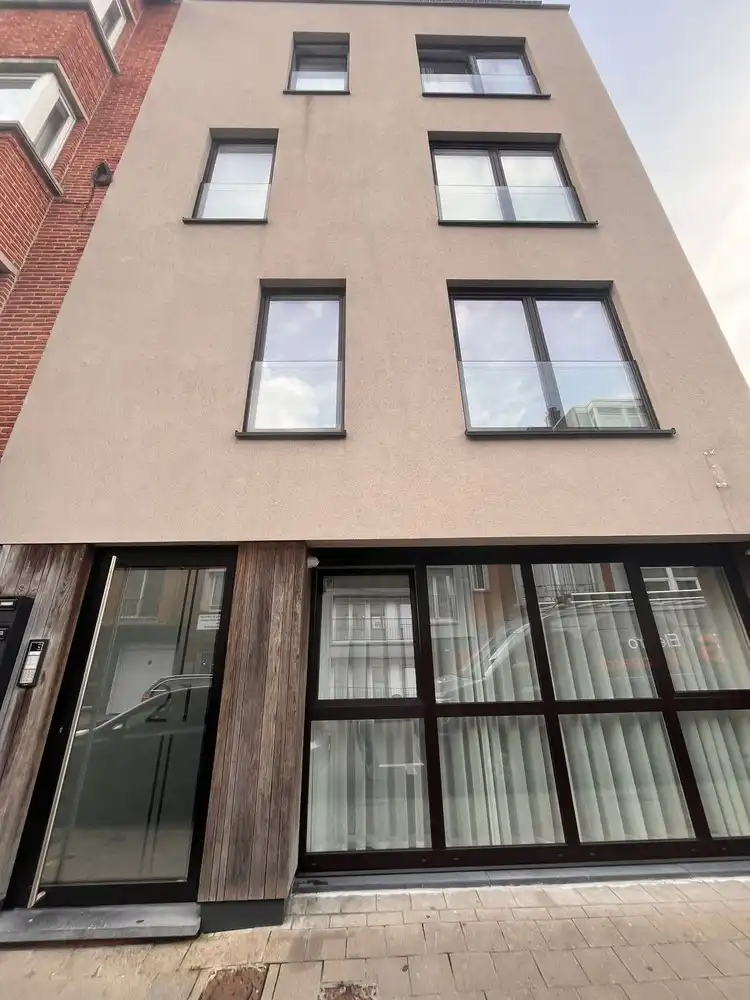 Centraal gelegen en instapklaar appartement te huur in Kortrijk foto 16