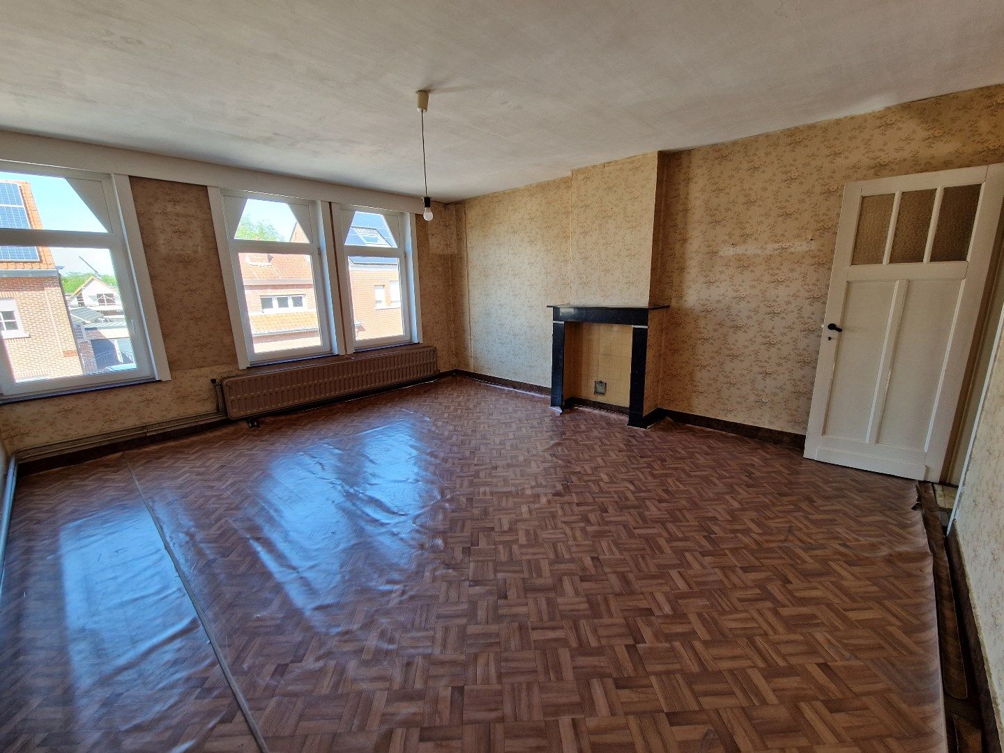 Ruime half open bebouwing met tuin en garage foto 10