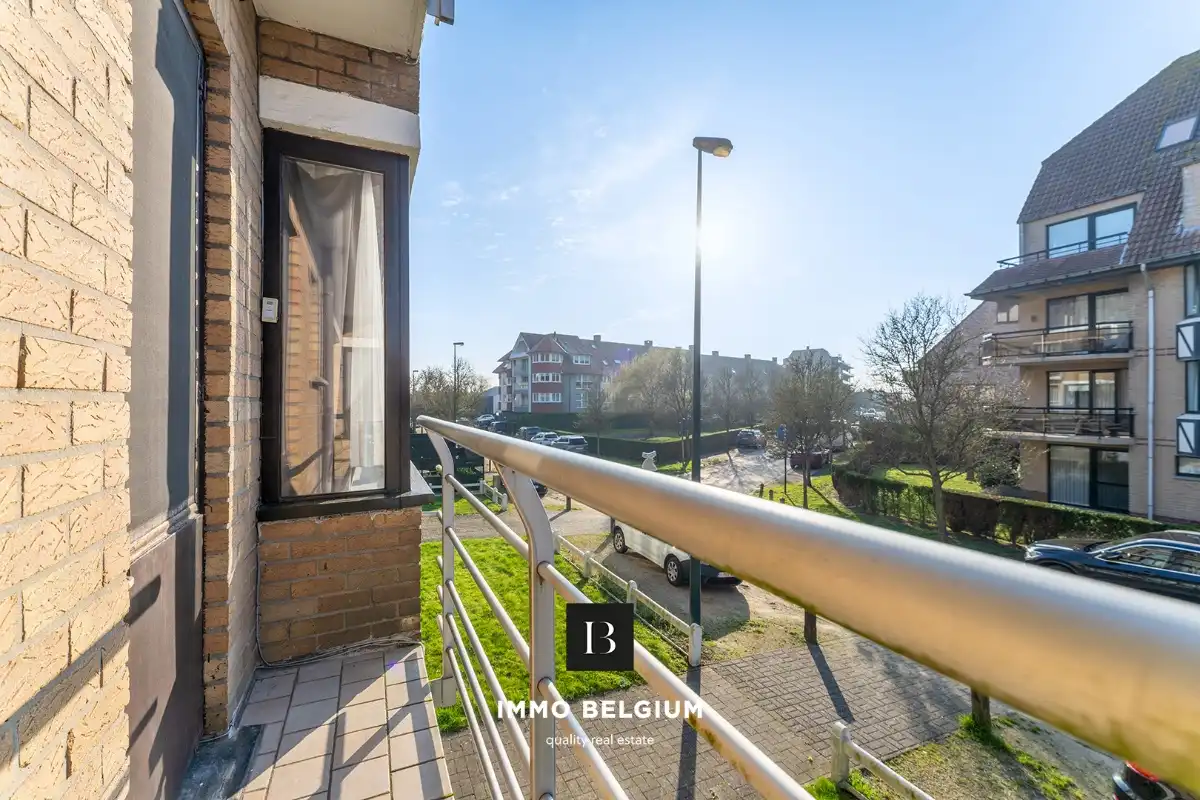 Studio met aparte slaapruimte en garage nabij het centrum foto 8