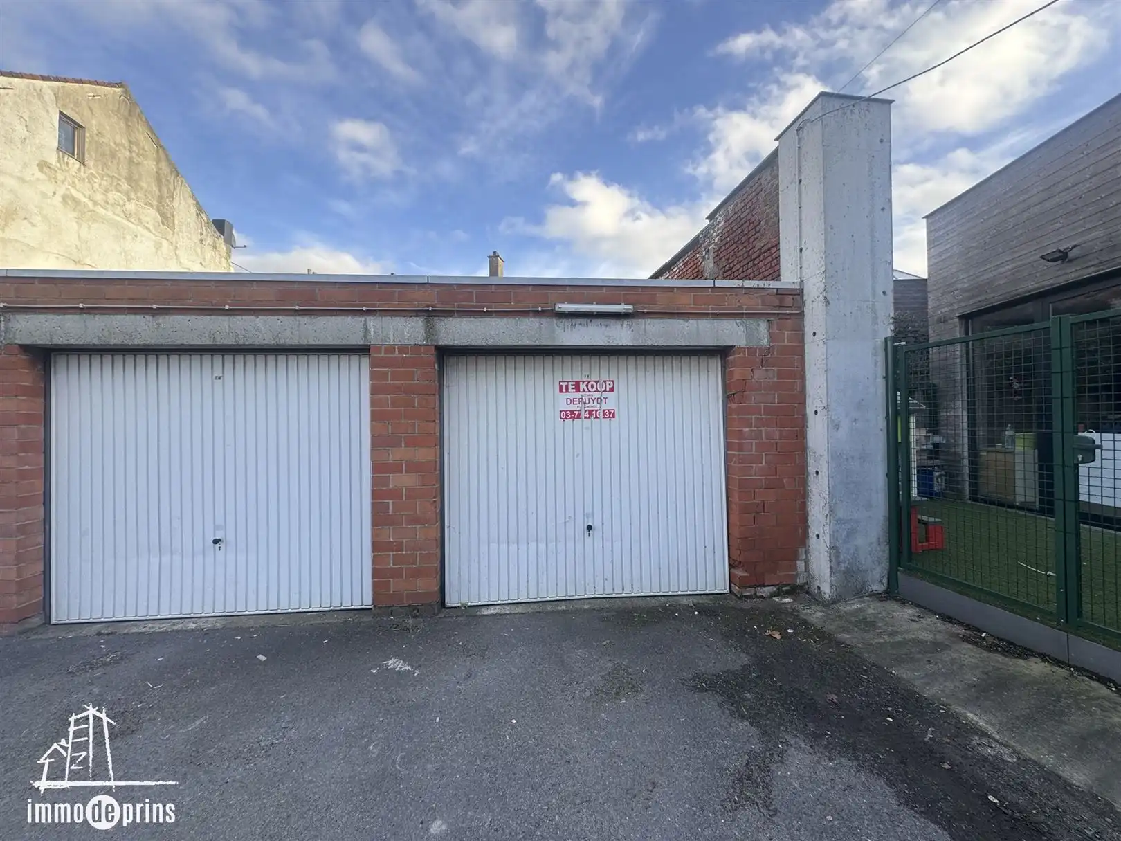 12 Garages opbrengsteigendom foto 5