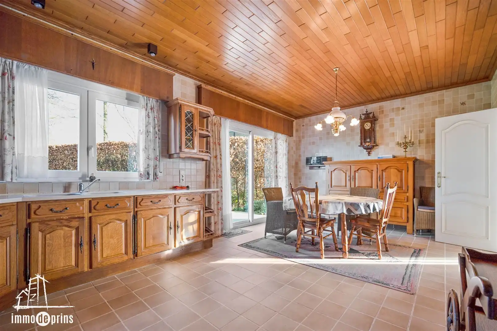 Villa, open bebouwing foto 18