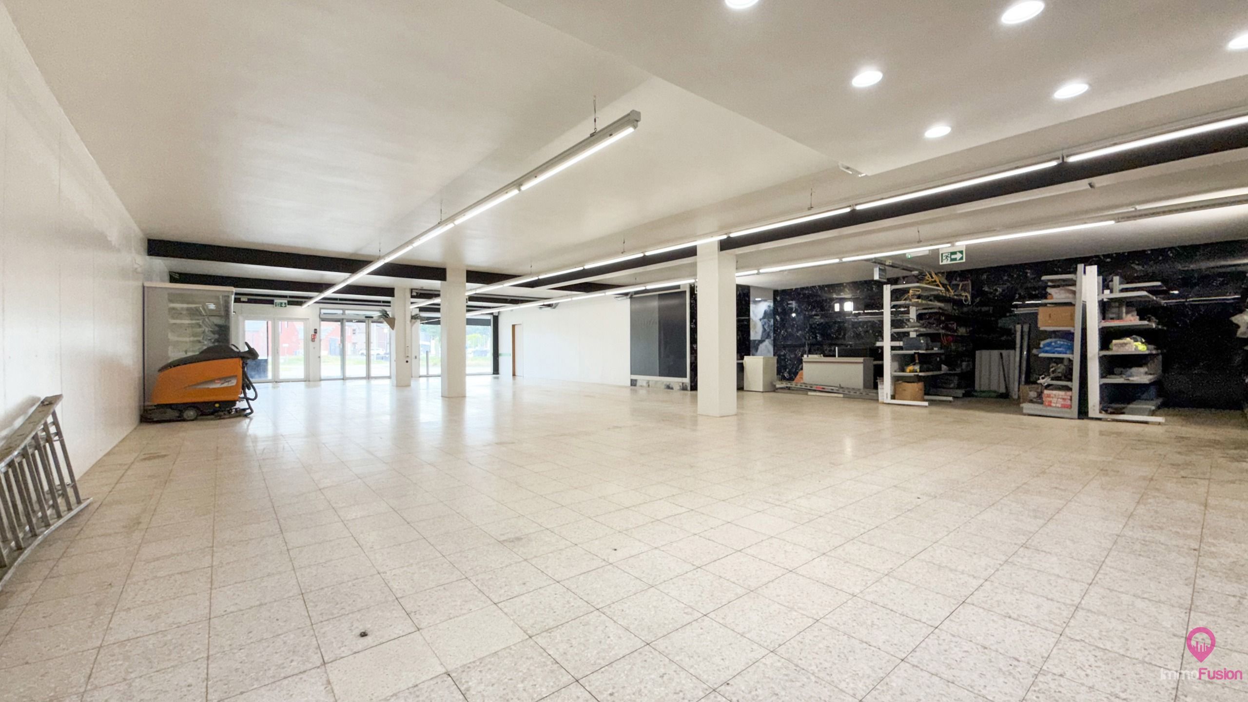 Handelspand met 2 studio’s op toplocatie in Heusden-Zolder! foto 10