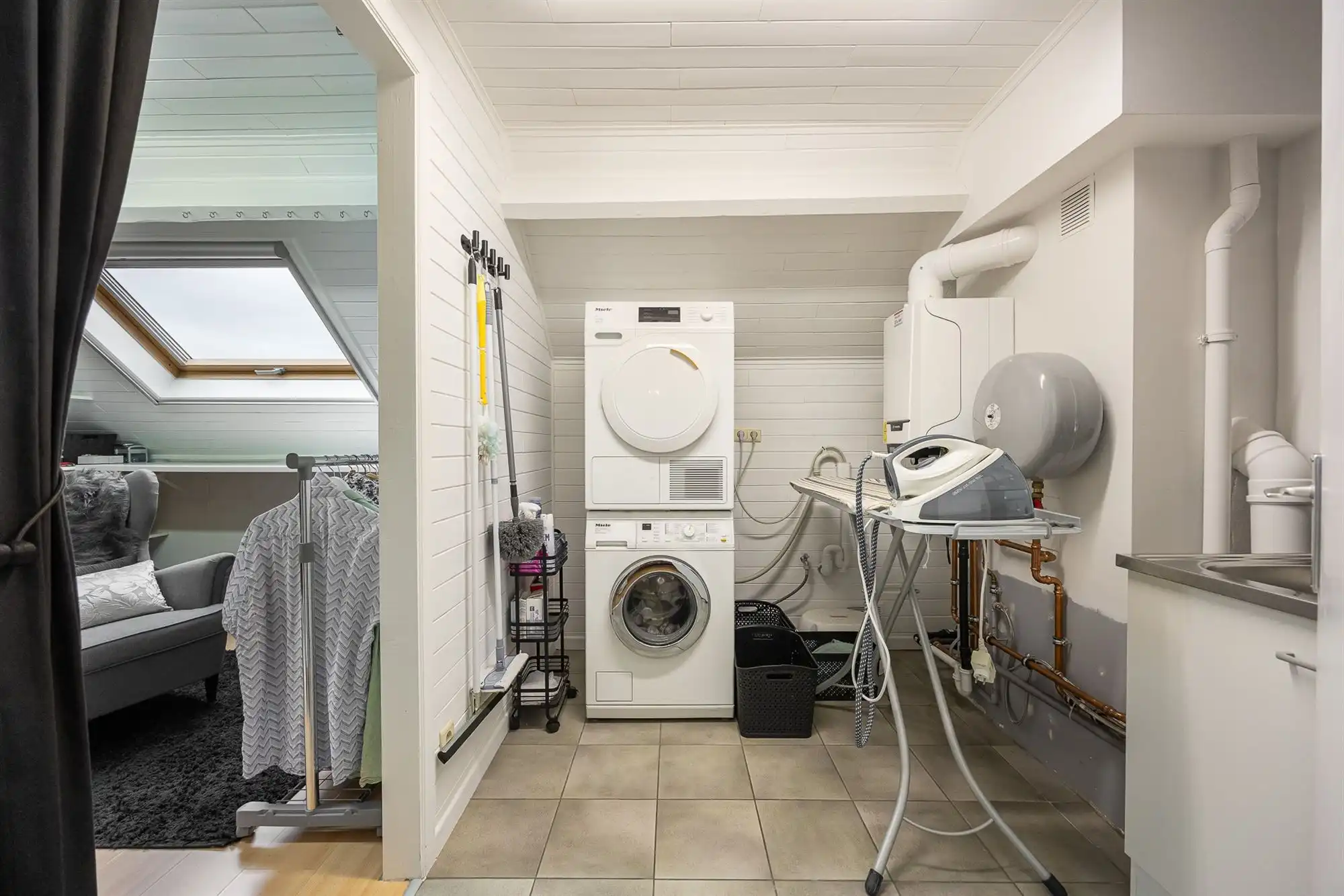 Instapklare woning met 4 slaapkamers en garage foto 43