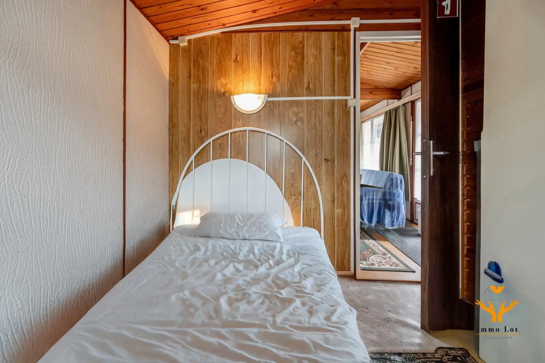 Chalet op wandelafstand van het Donkmeer foto 6