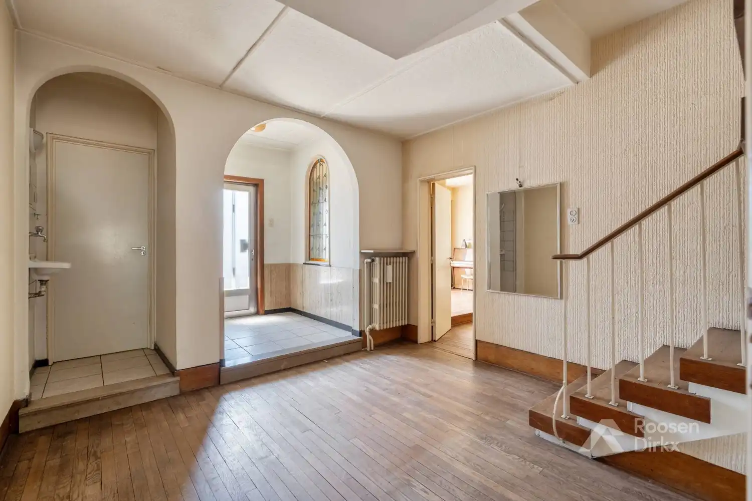 Charmante gezinswoning met 4 slaapkamers op perceel van 535m² in Hasselt foto 3