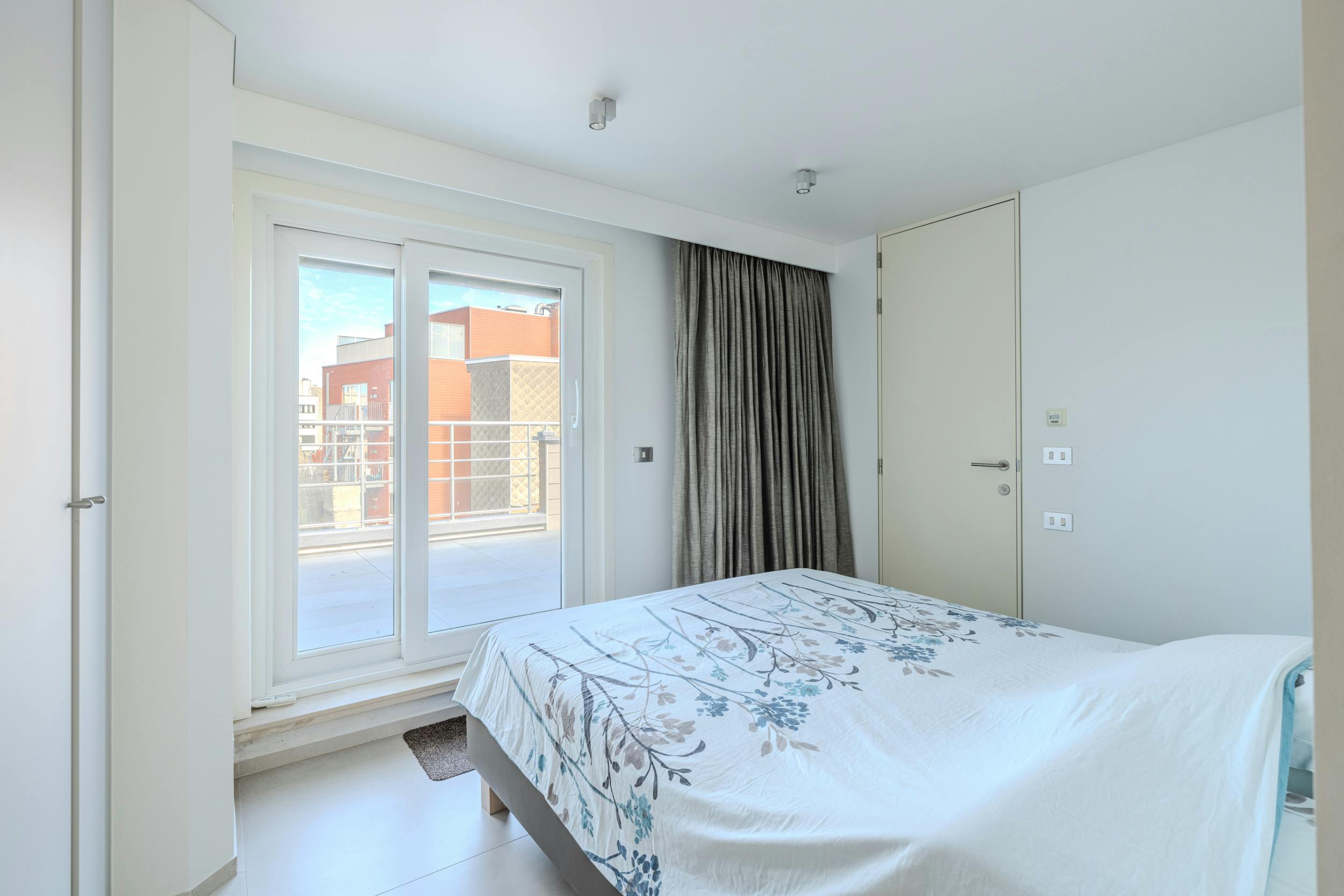 Schitterend 1 slaapkamerappartement te Oostende foto 13