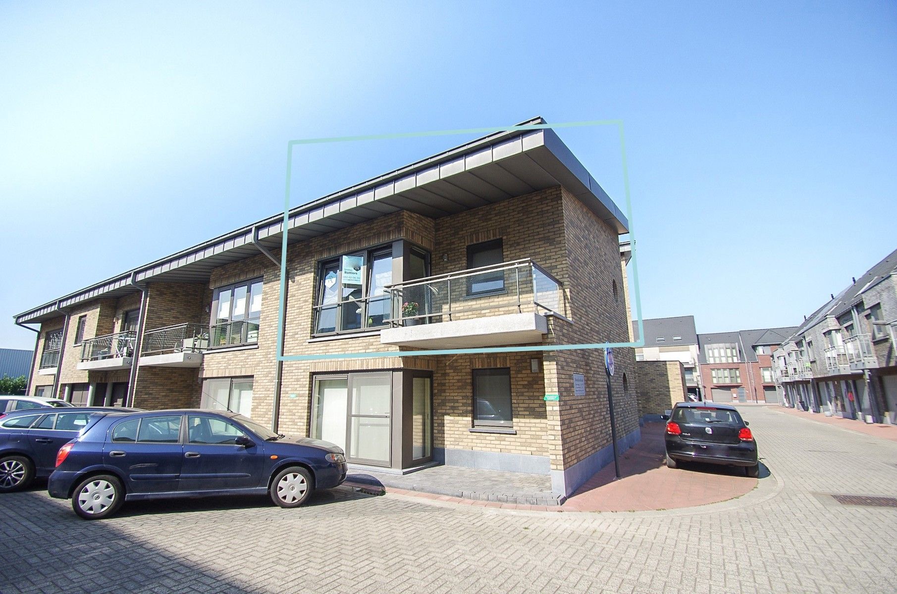 Gezellig appartement met 1 slaapkamer, terras en lift nabij centrum Londerzeel foto {{pictureIndex}}