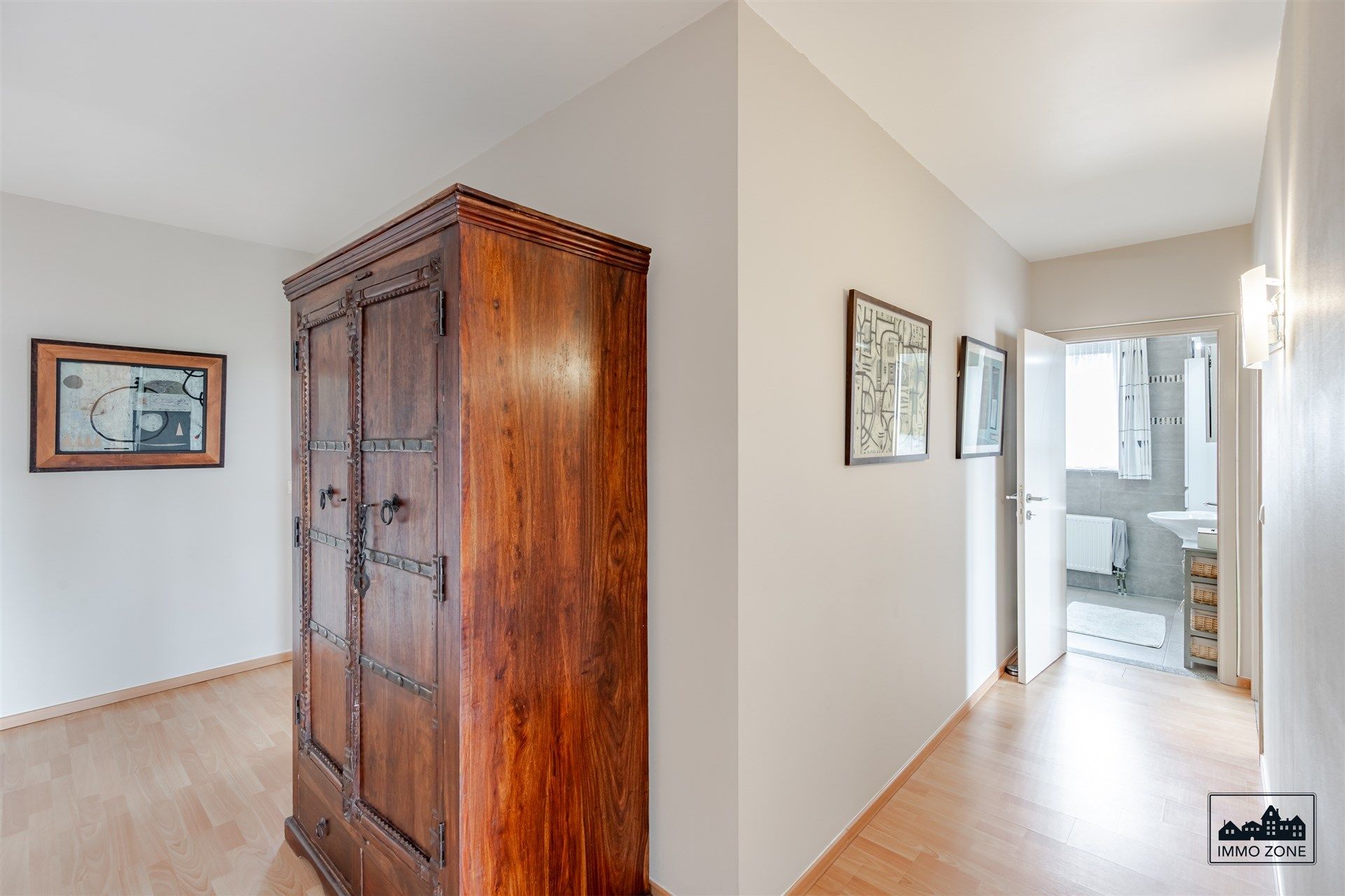 3-slaapkamer appartement met garage en mooi uitzicht foto 6