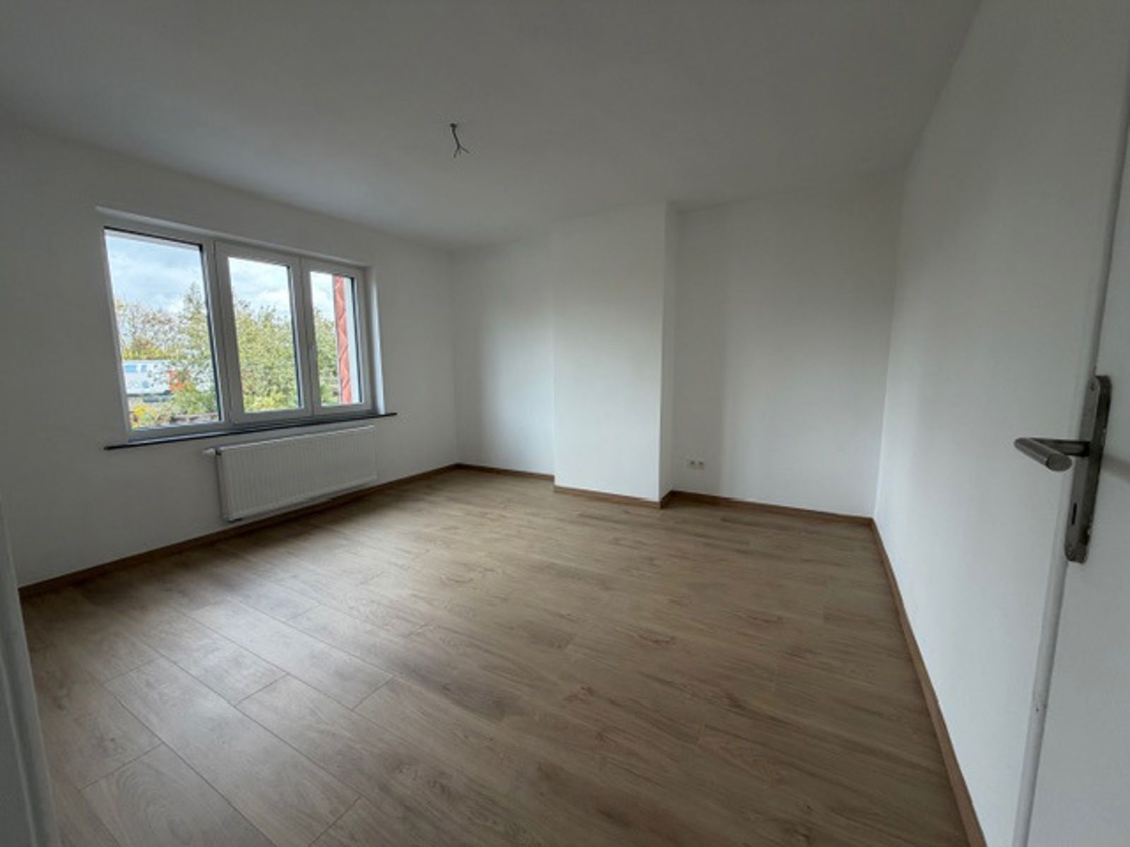 Volledig gerenoveerde woning 4 slpks garage te Tienen foto 21